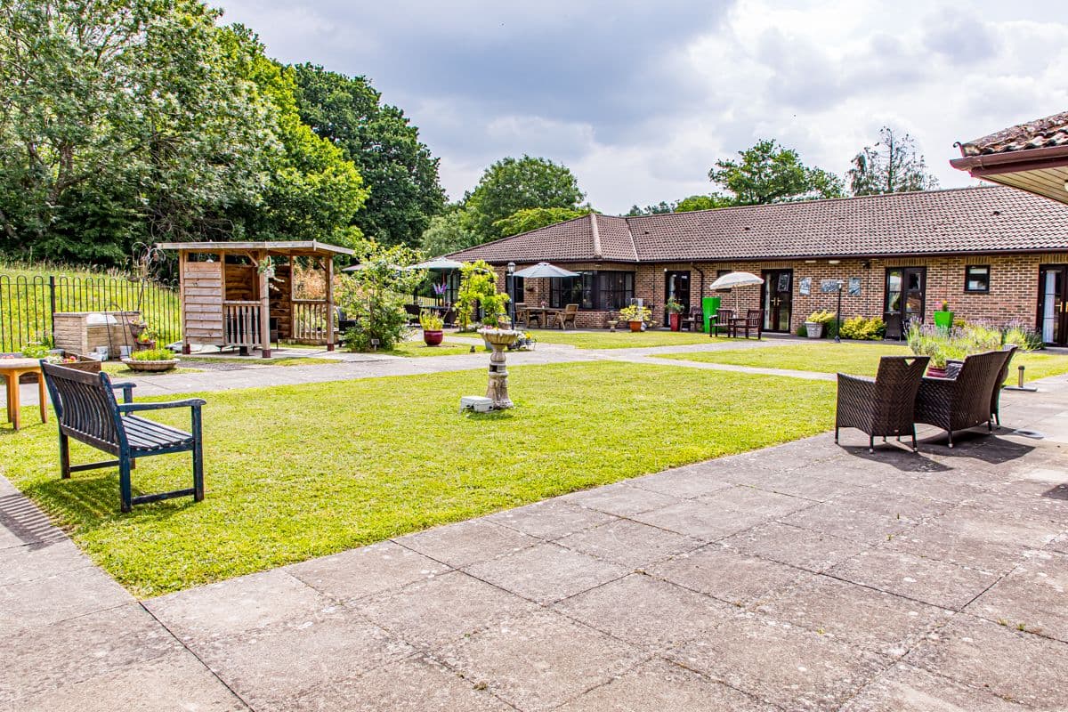 HC-One - The Harefield care home - 009
