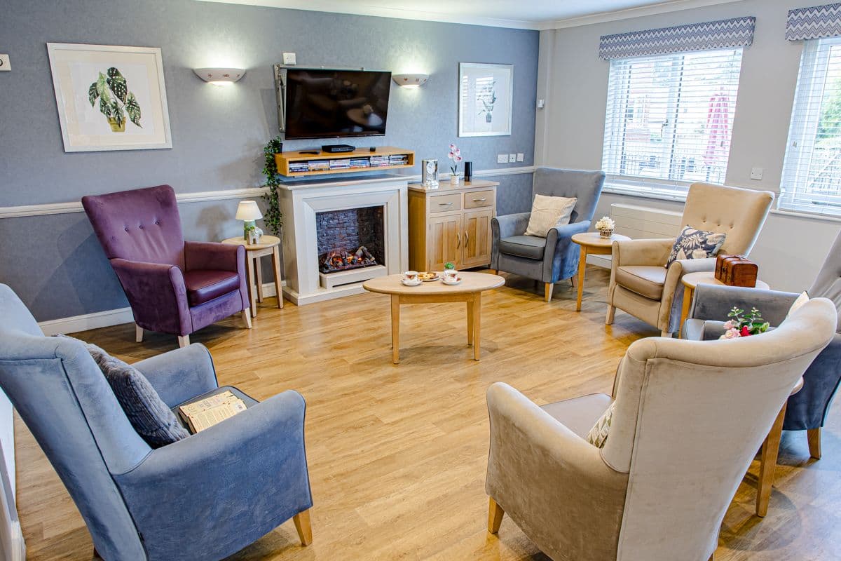 HC-One - The Hornchurch care home - 010