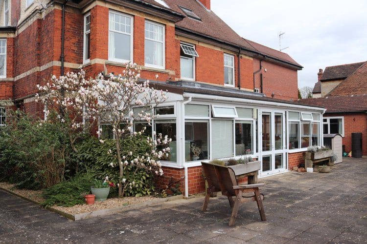 Independent Care Home - Harrowby Lodge care home 2