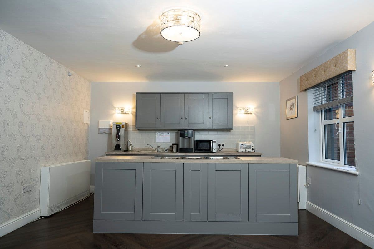 HC-One - Elstree Court care home - 012