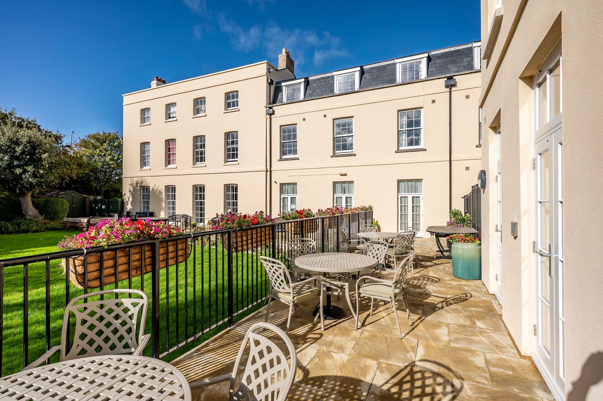 Kingsley Healthcare - Queen Charlotte care home - 008