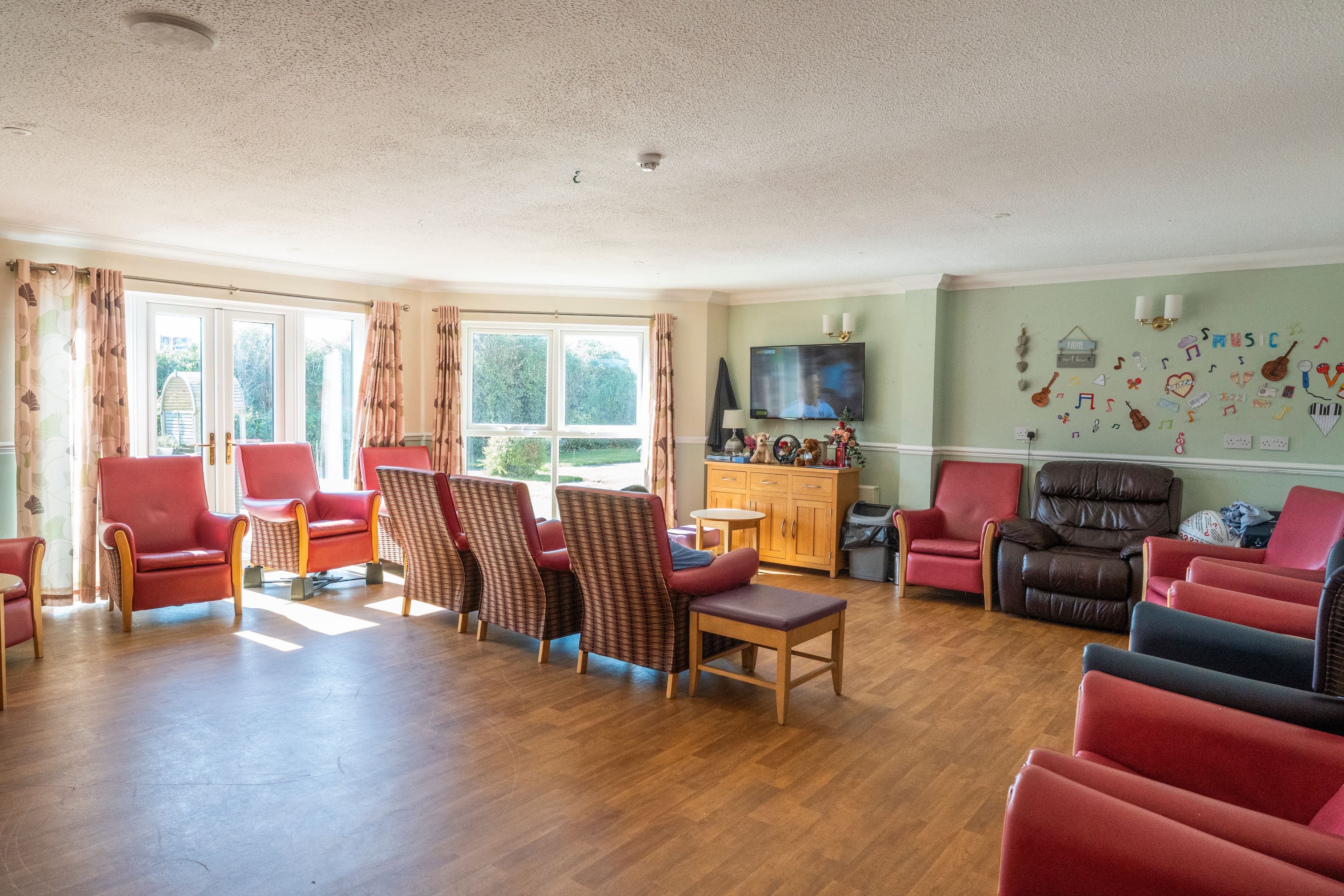 Harbour Healthcare - Bright Meadows care home - 004