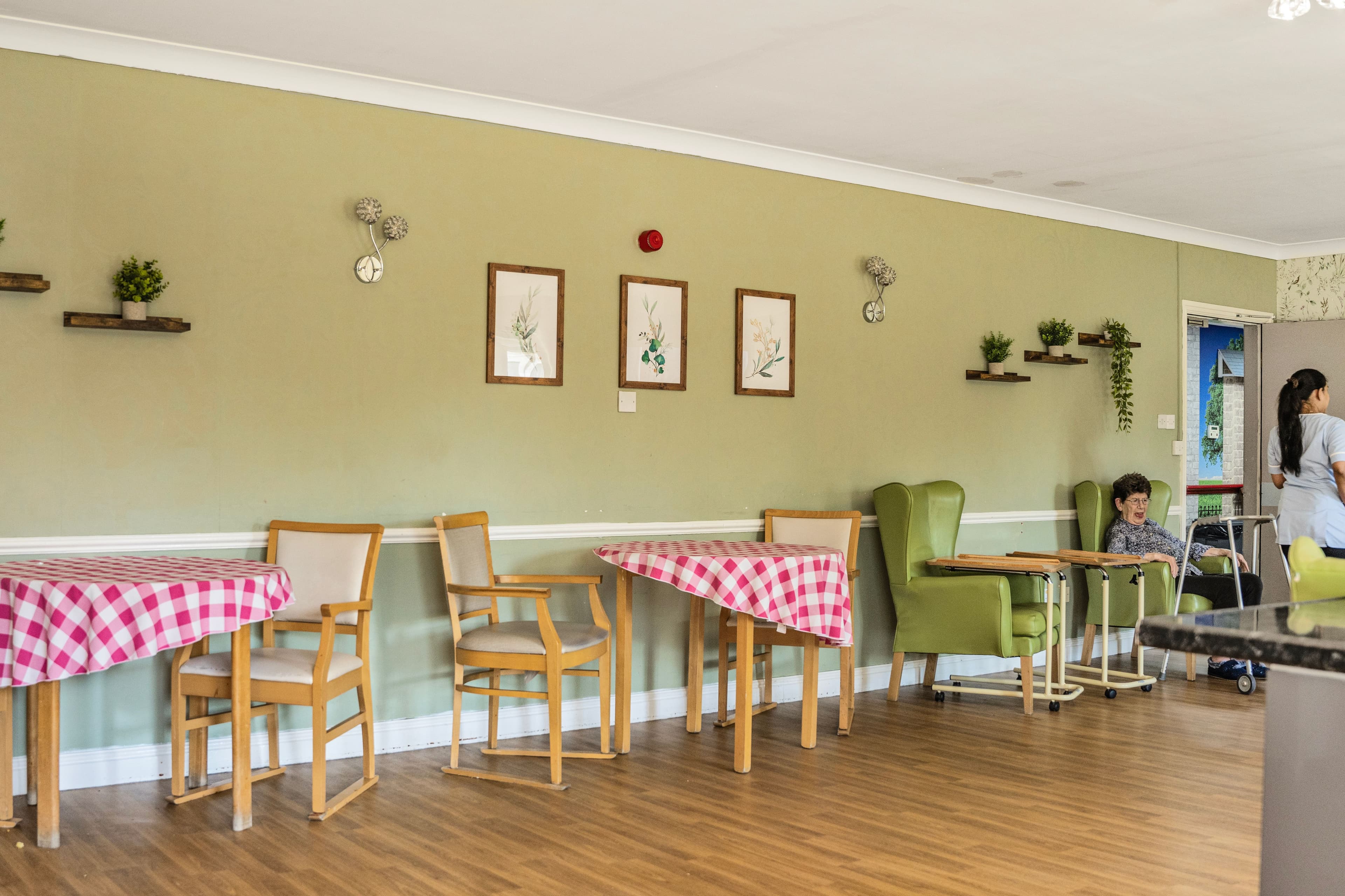 Harbour Healthcare - Bentley Manor care home - 008