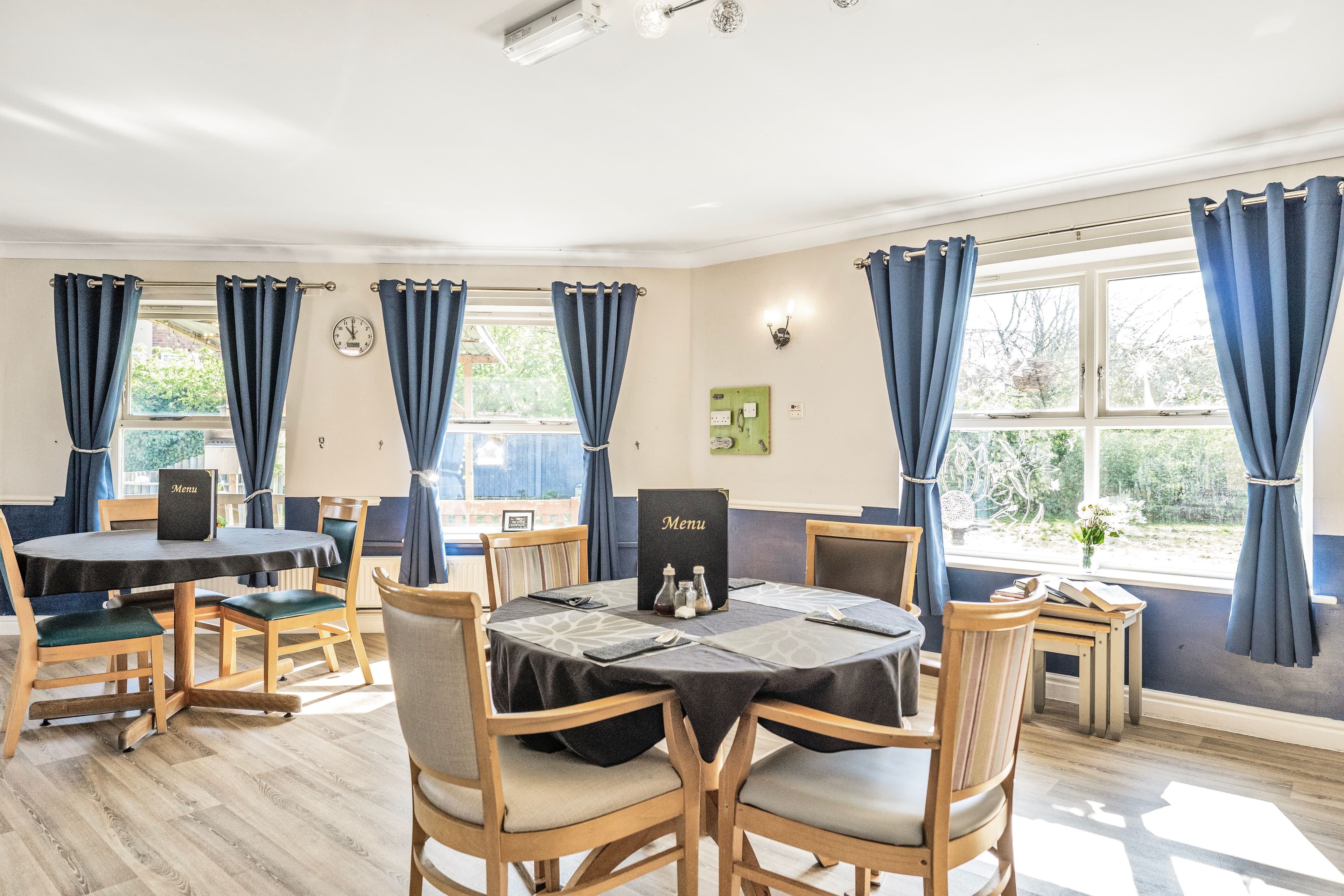 Harbour Healthcare - Bentley Manor care home - 006