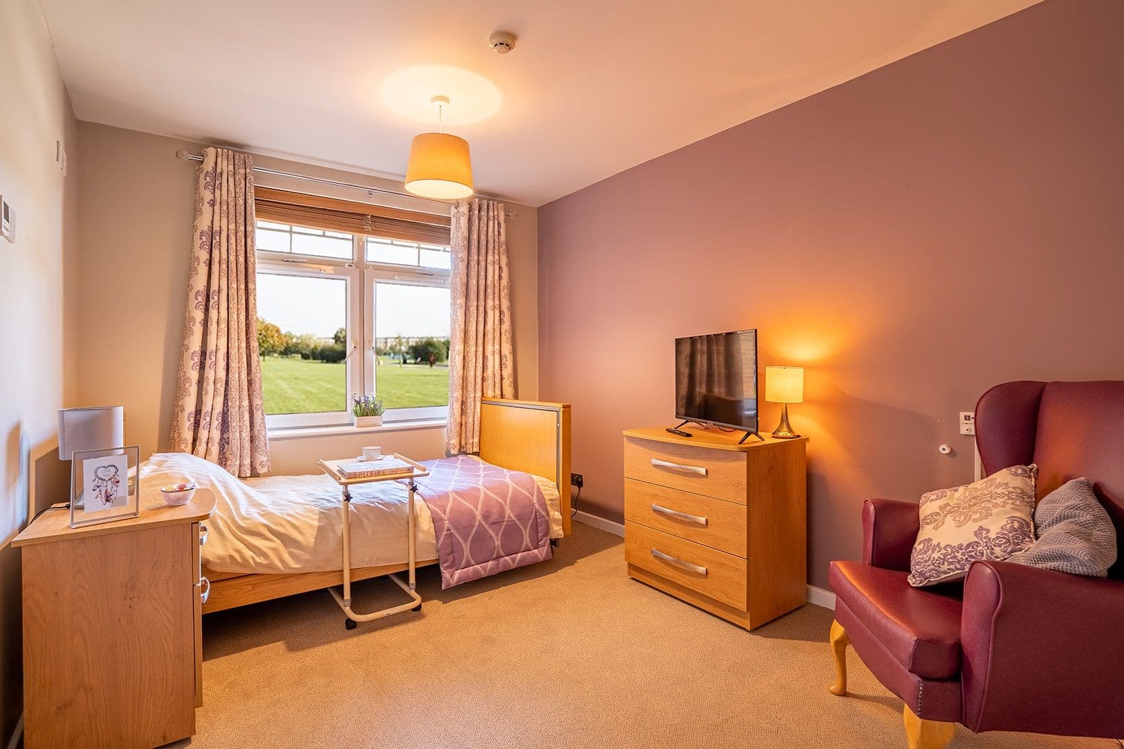 Pressbeau - Rosalyn House care home - 012