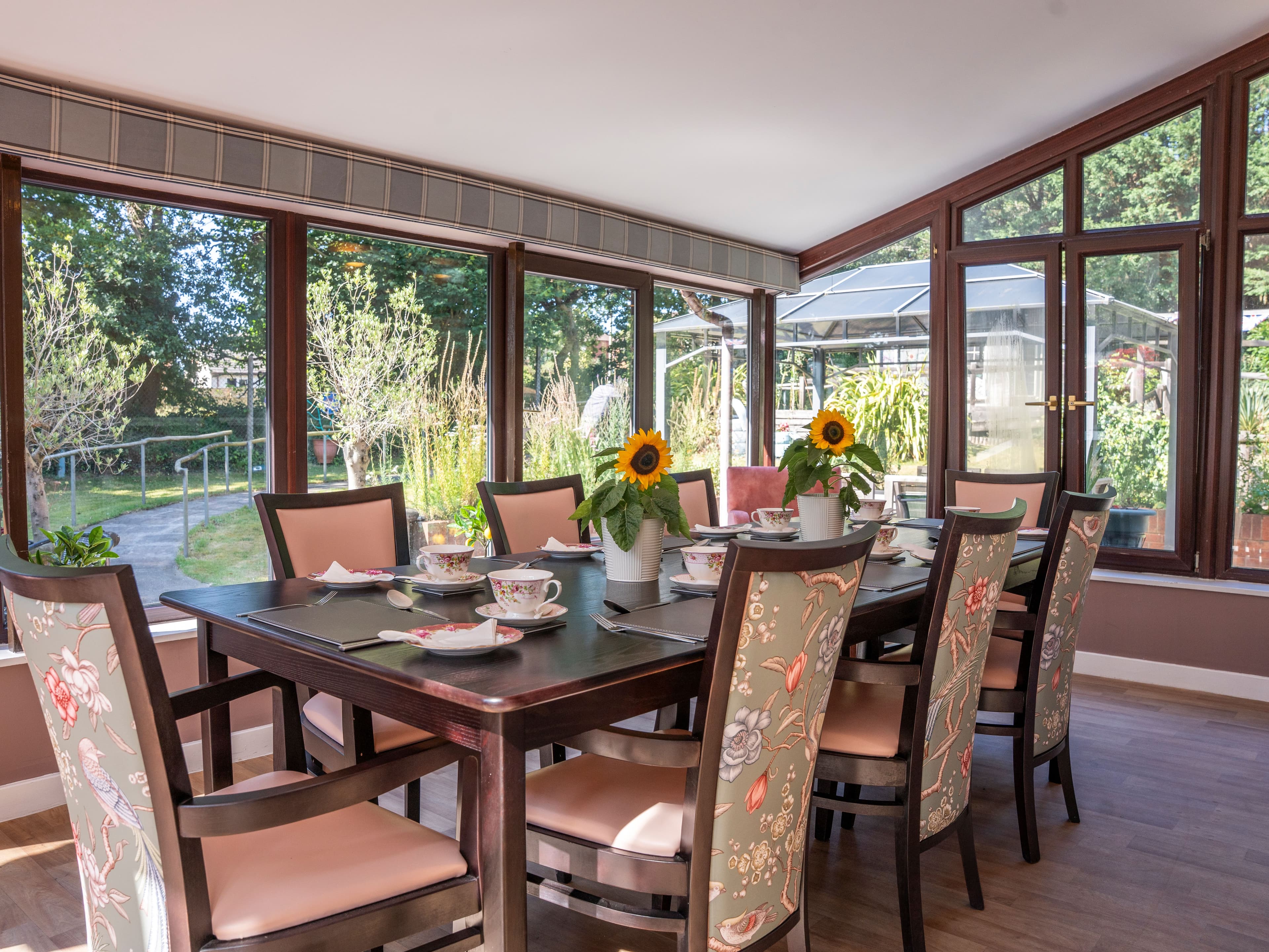 Harbour Healthcare - Devonshire House and Lodge care home - 012