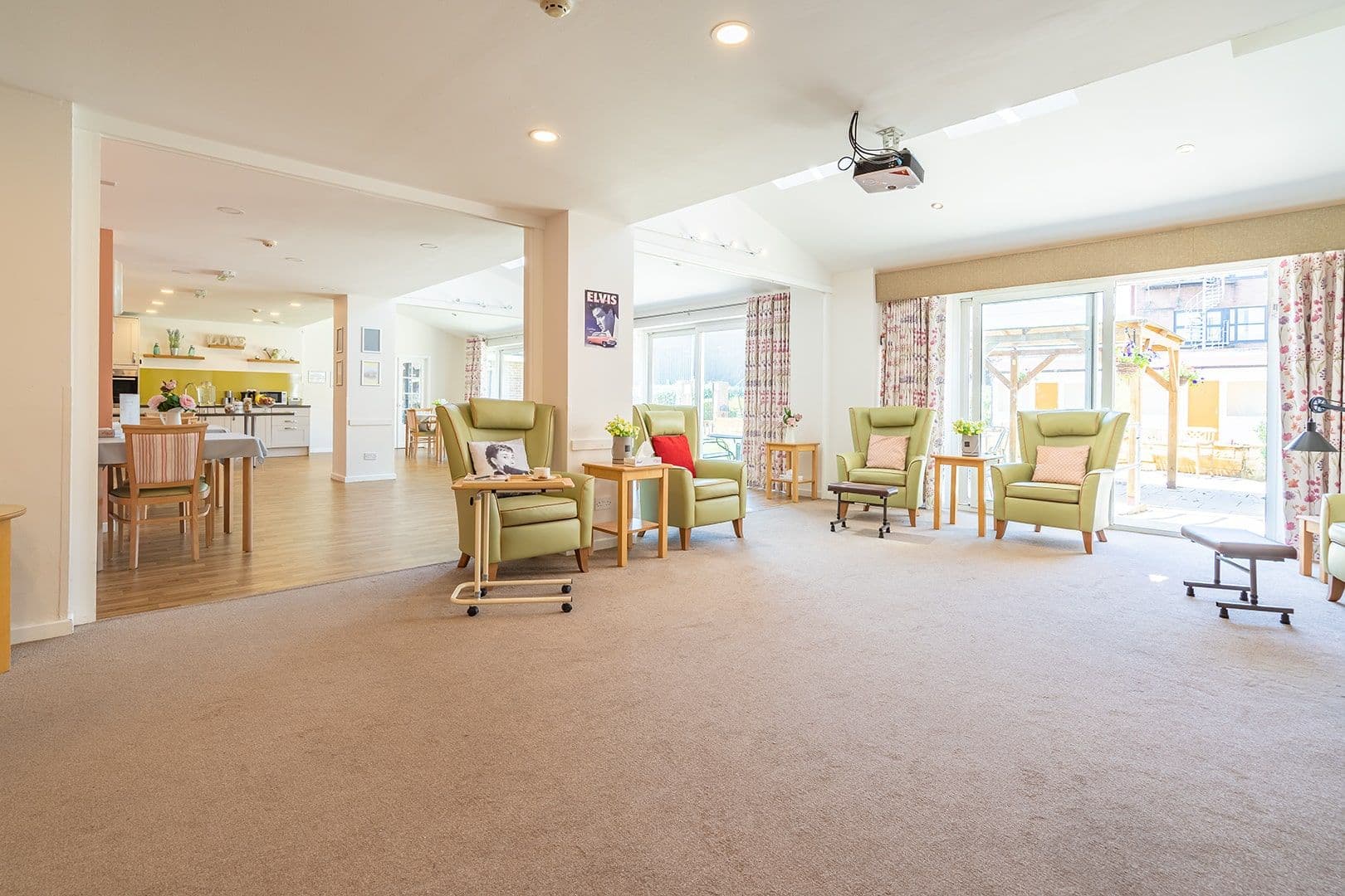Pressbeau - Rosalyn House care home 3