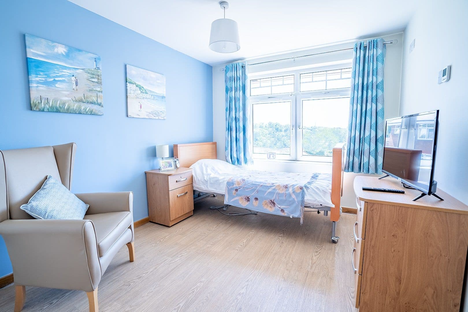 Pressbeau - Rosalyn House care home - 013