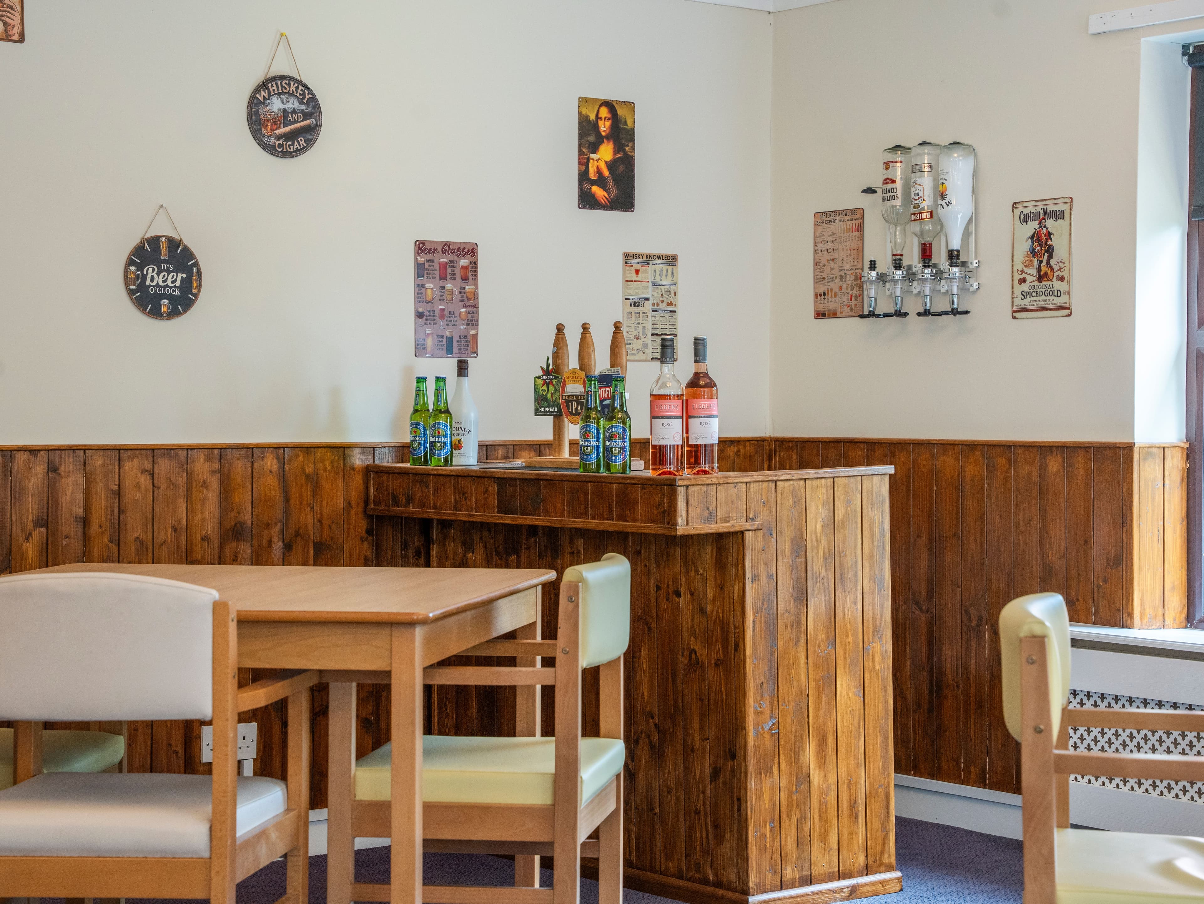 Harbour Healthcare - Devonshire House and Lodge care home - 009
