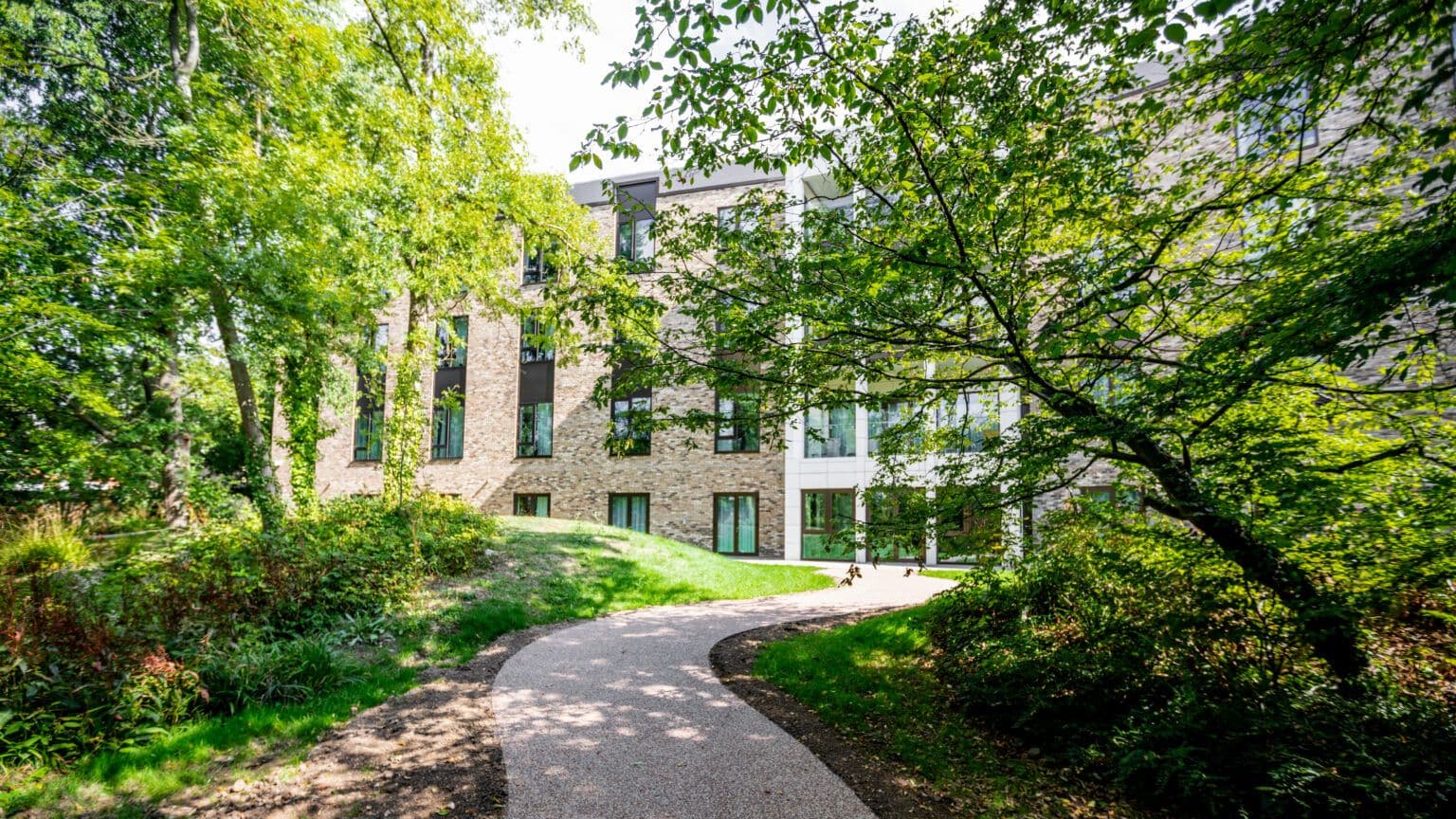 Nightingale Hammerson - Hammerson House care home - 009