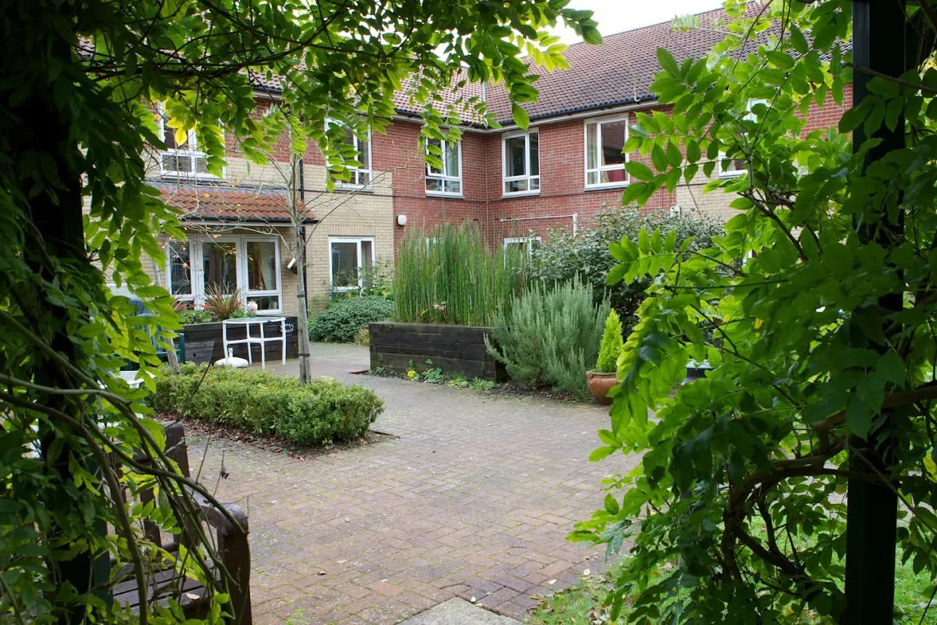 Agincare - Hazlemere Lodge care home - 001