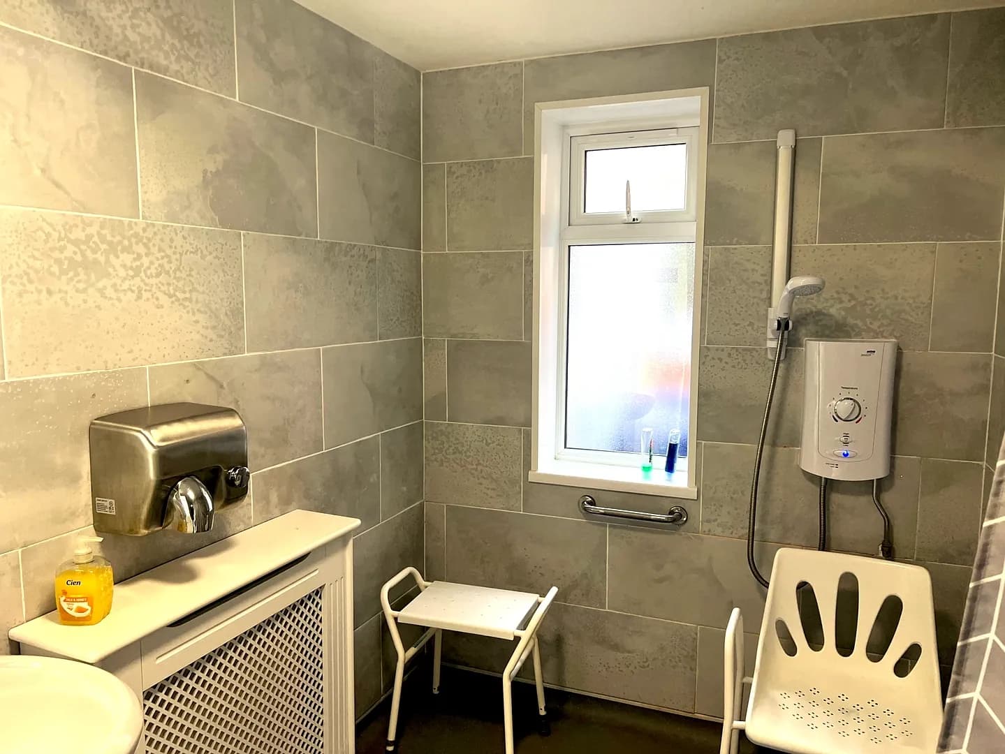 Independent Care Home - White Lodge care home - 006