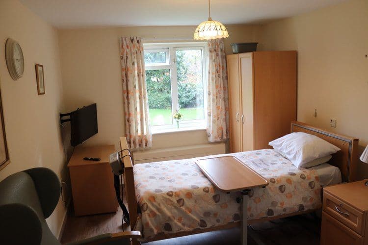 Independent Care Home - Harrowby Lodge care home - 004