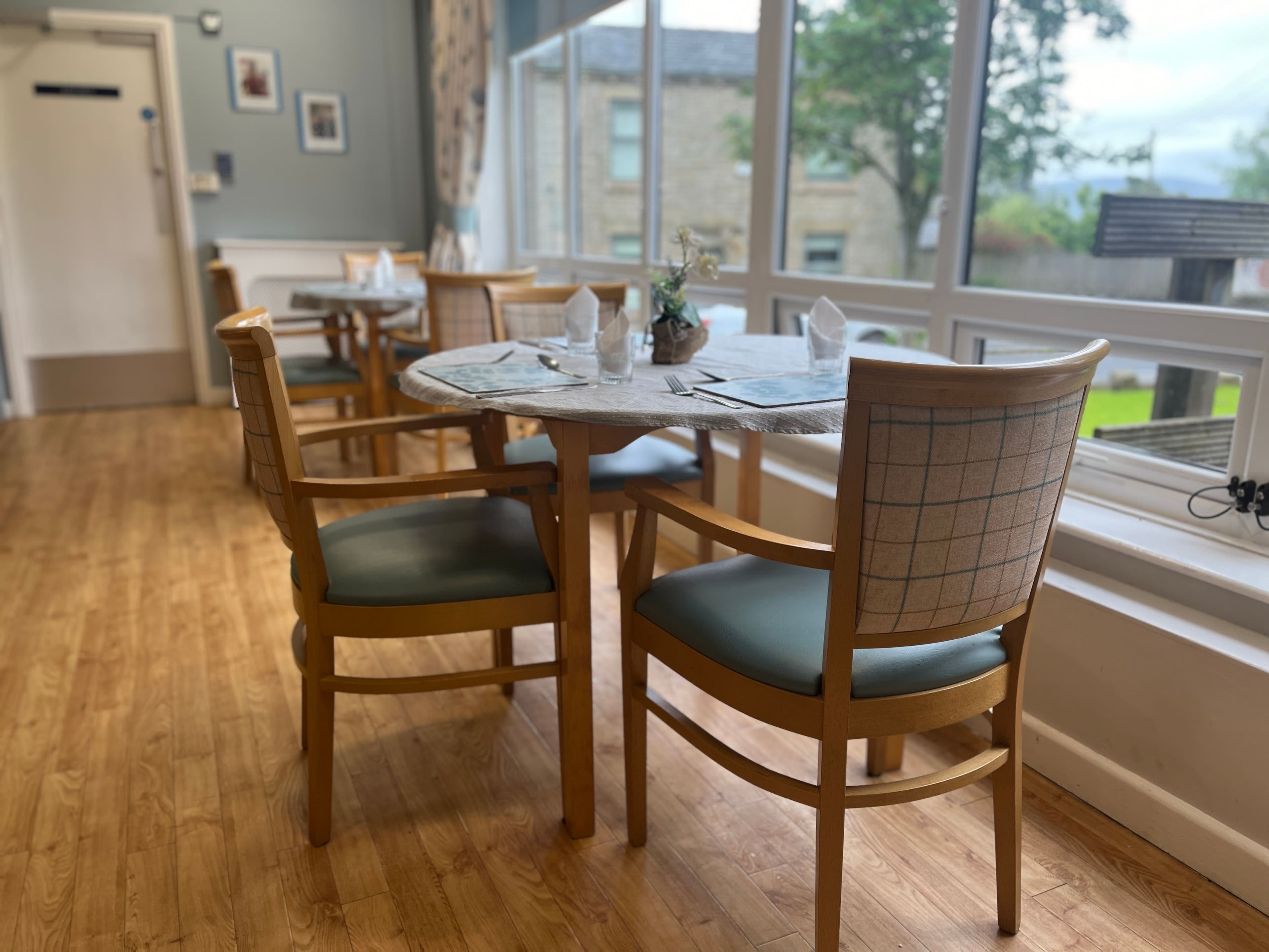 HC-One - Acorn Hollow care home - 009