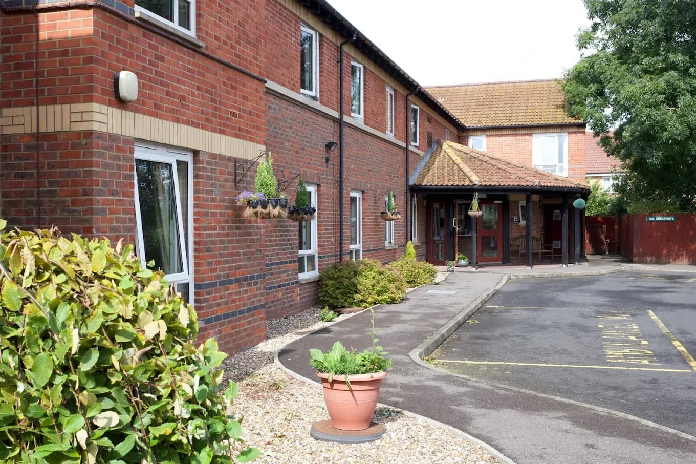 Agincare - The Chestnuts care home - 001