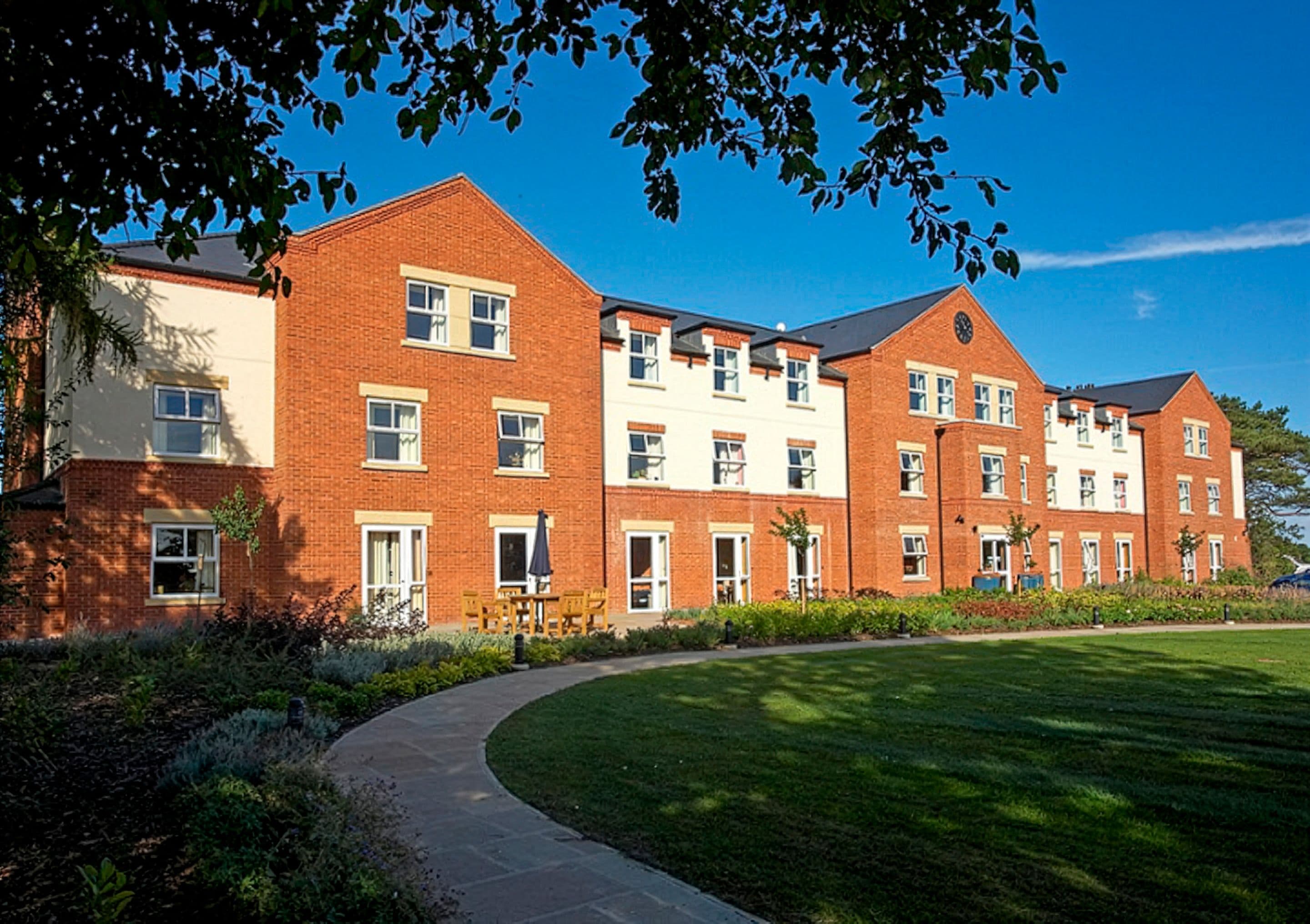 Care UK - Westfield Park care home - 006