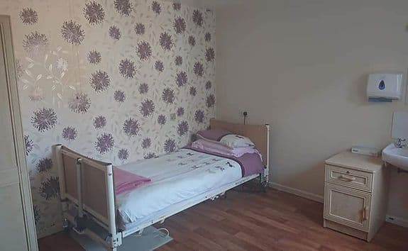 Care Homes UK - Stockingate care home - 003
