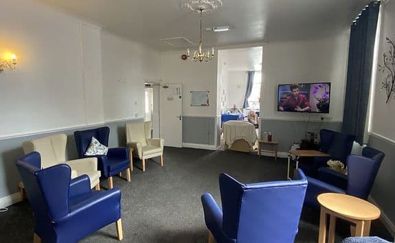 Care Homes UK - Oak Lodge care home - 003