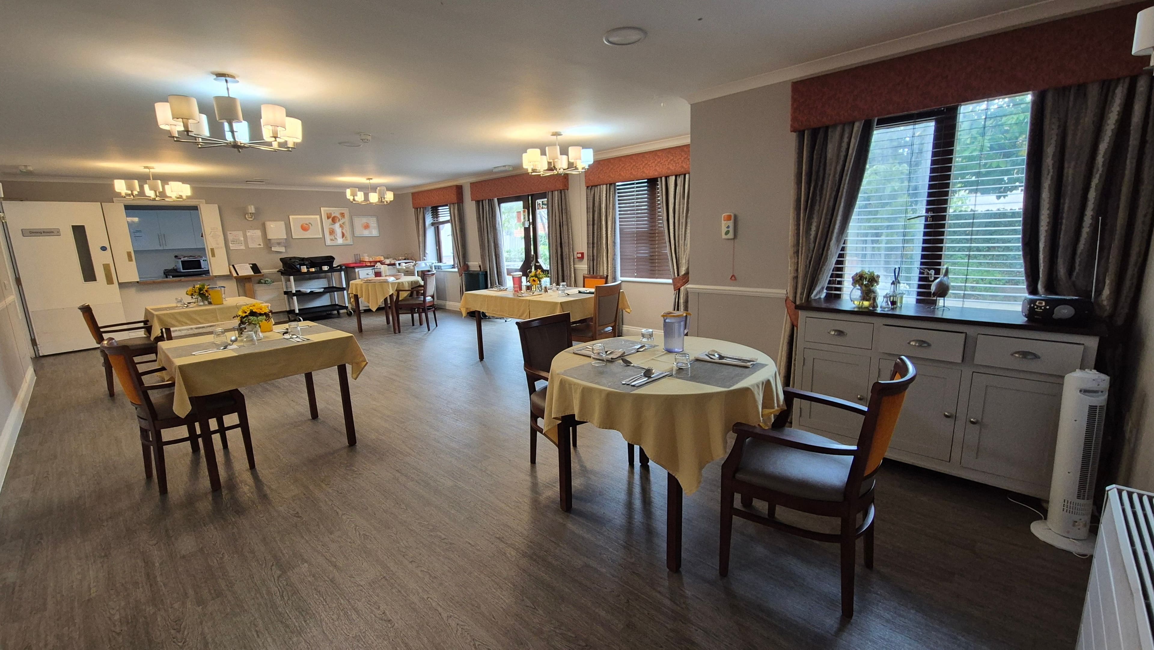 HC-One - Fieldway care home - 007