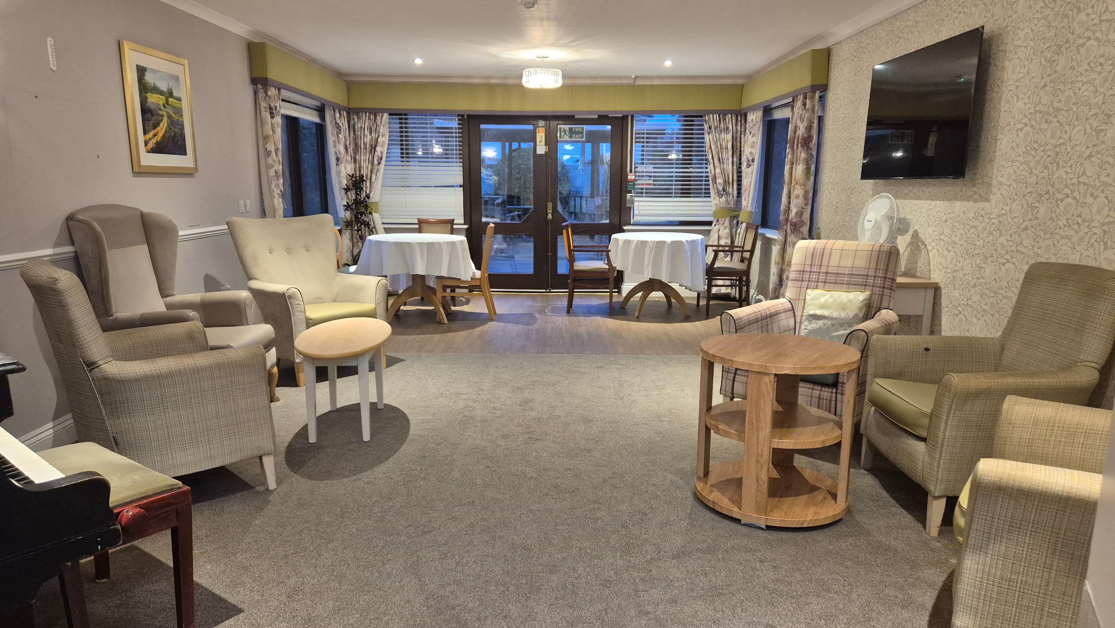 HC-One - Fieldway care home - 004