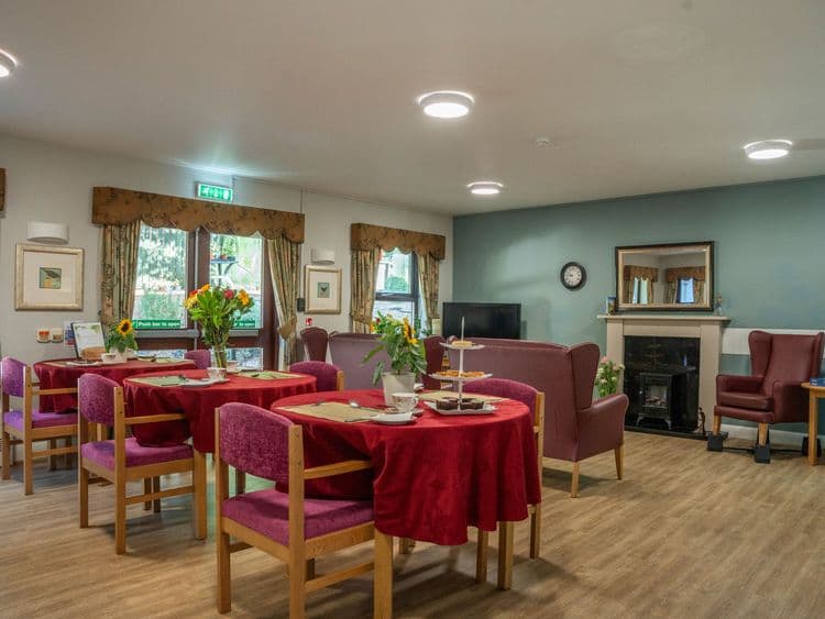 Devonshire House and Lodge Care Home, Plymouth, PL6 7JW