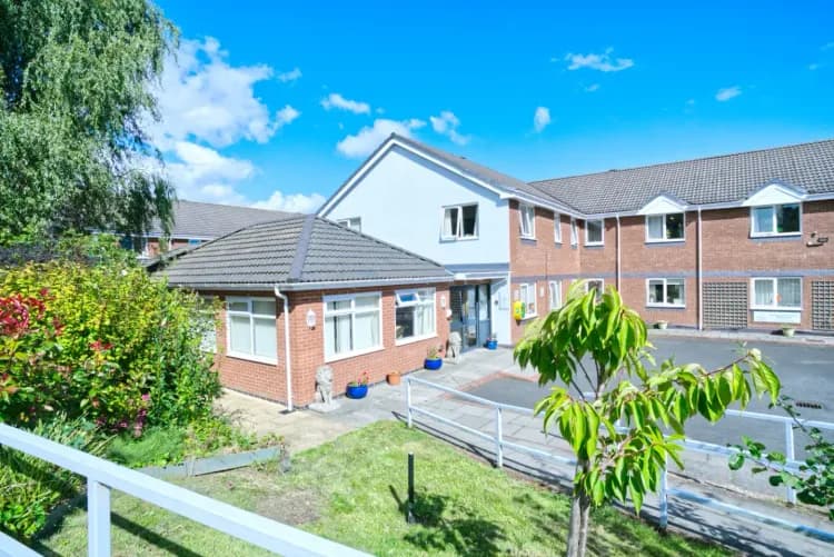 Castleview-main-image