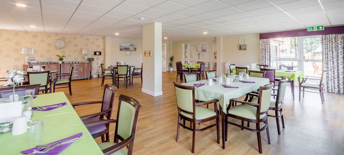 Pressbeau - New Meppershall care home - 006