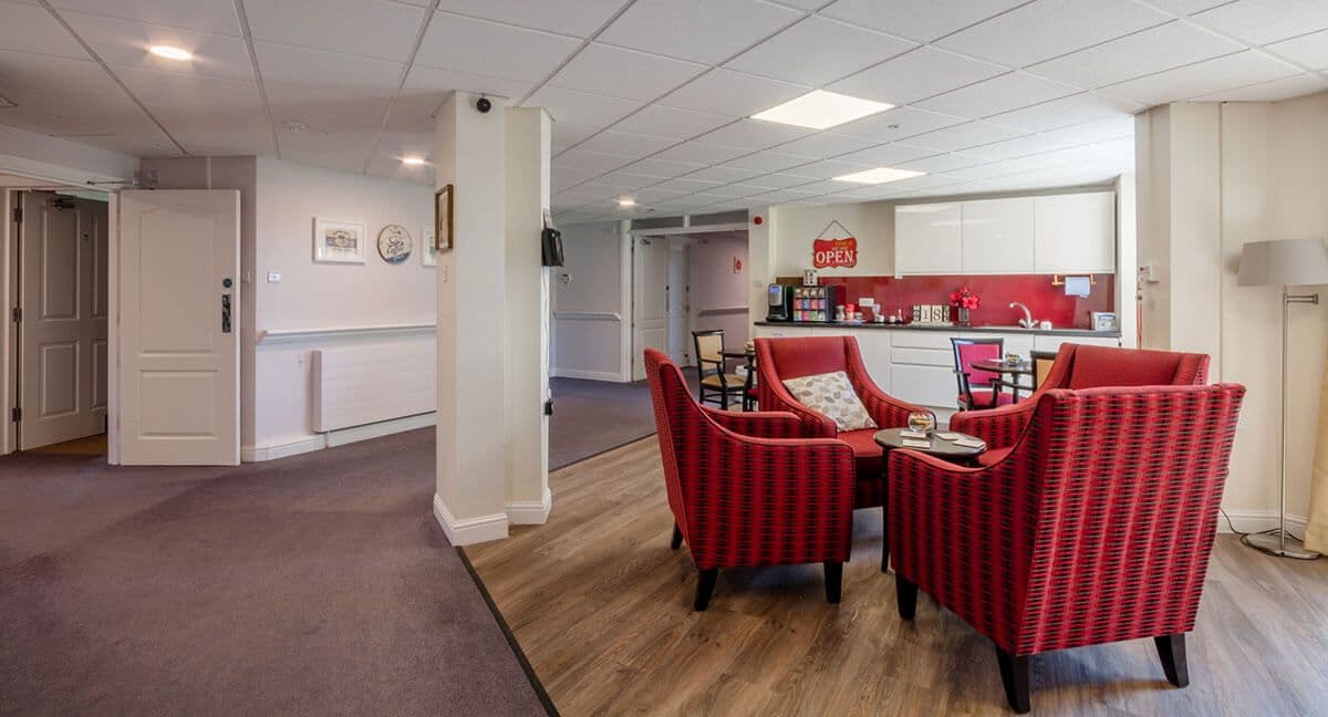 Pressbeau - New Meppershall care home 3