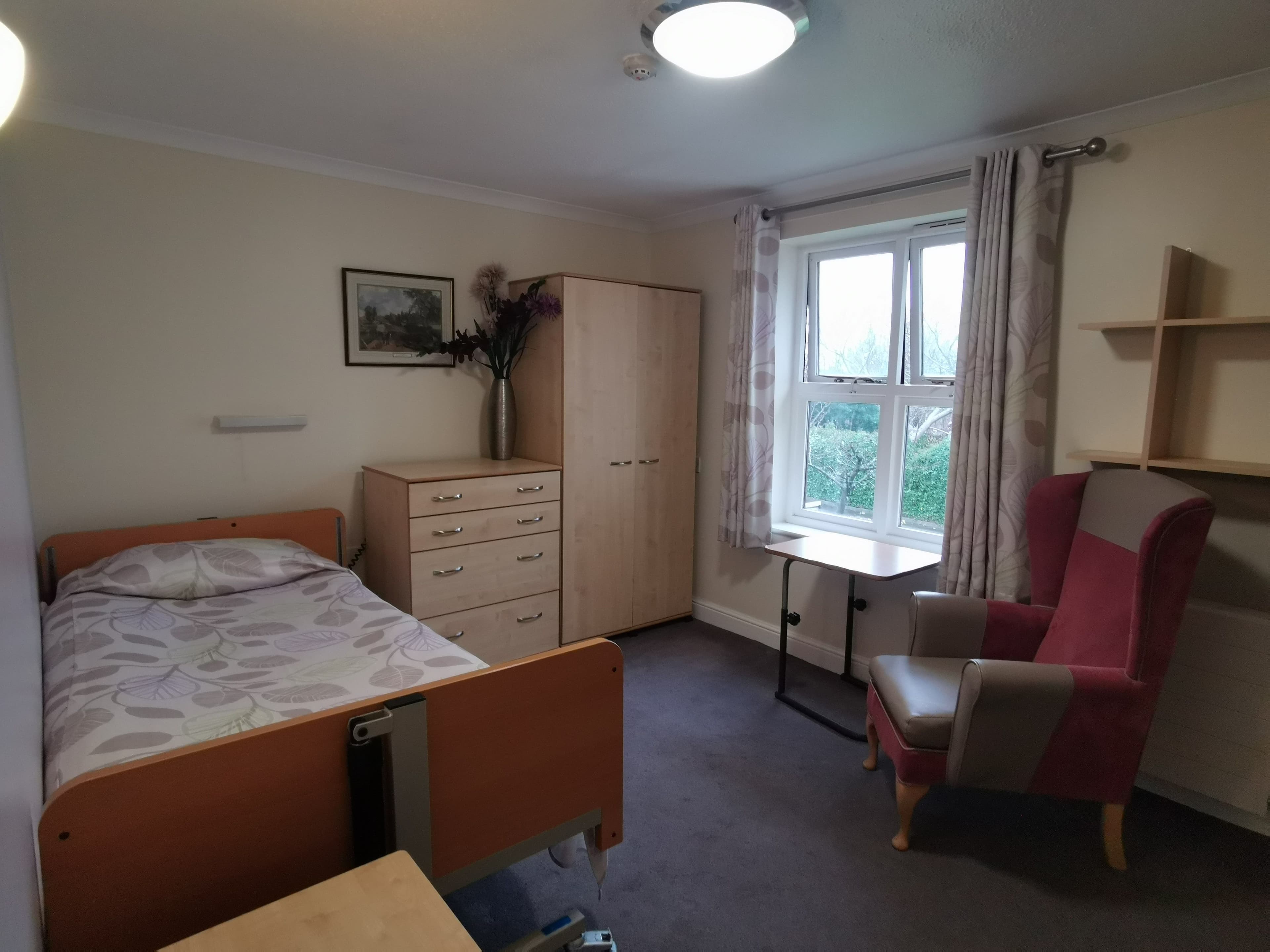 HC-One - Milliner House care home 3