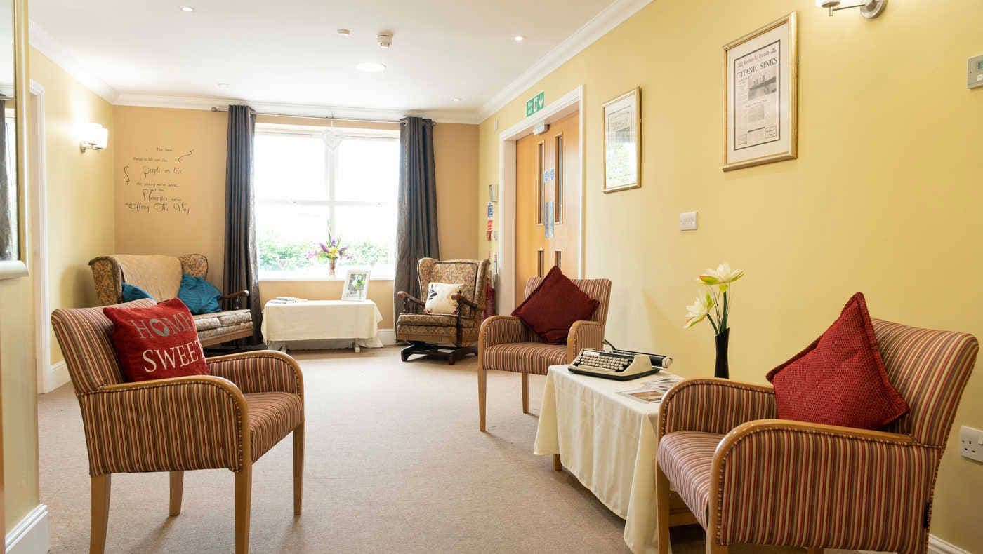 Anchor - Oakwood Grange care home - 001