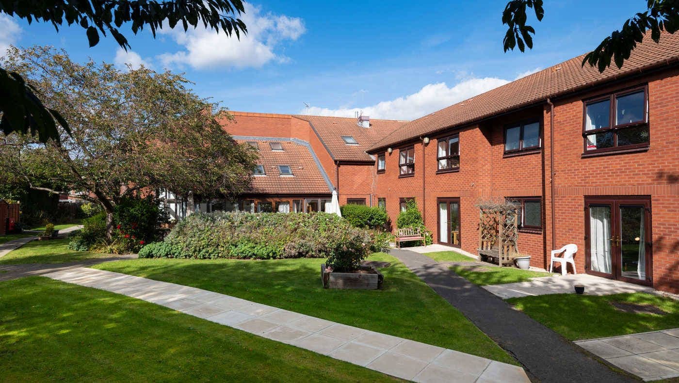 Anchor - Simon Marks Court care home - 011