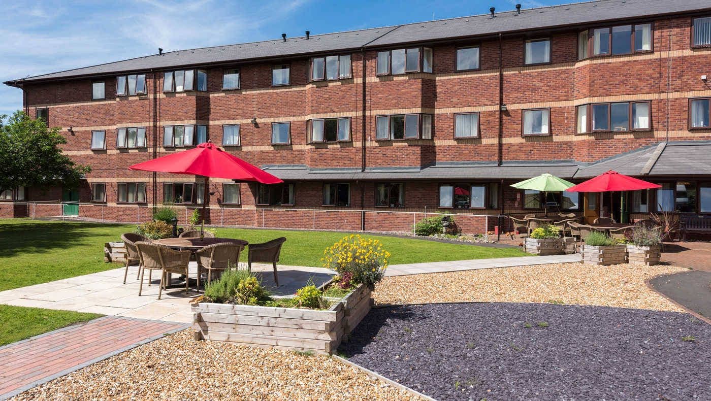 Anchor - Thomas Henshaw Court care home - 005