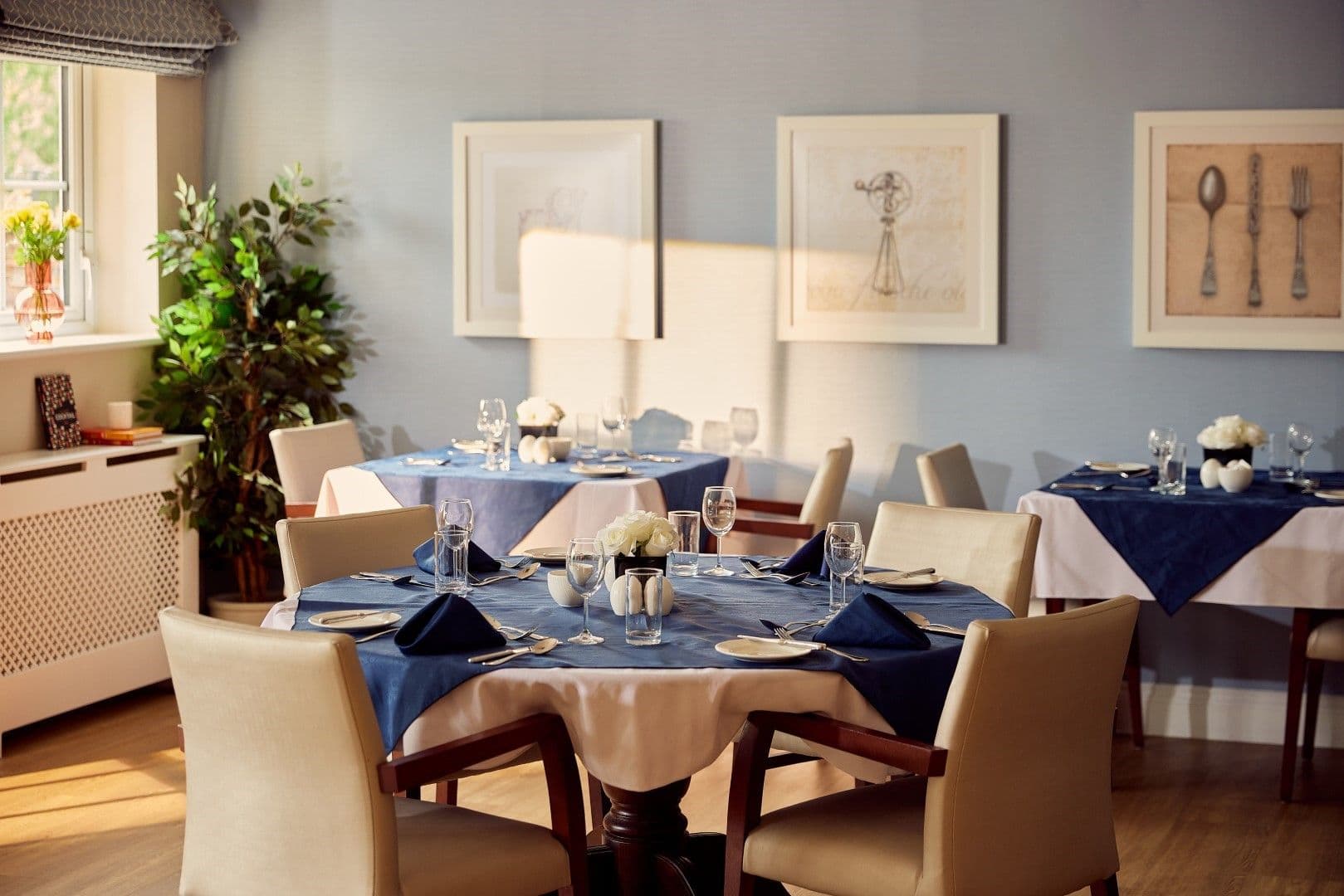 Hallmark Luxury Care Homes - Hallmark Arlington Manor care home - 010