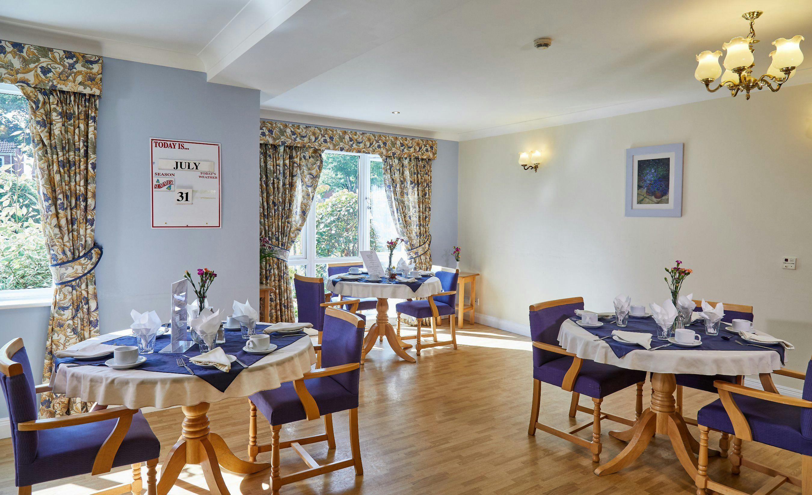 Barchester Healthcare - Chester Court care home 6