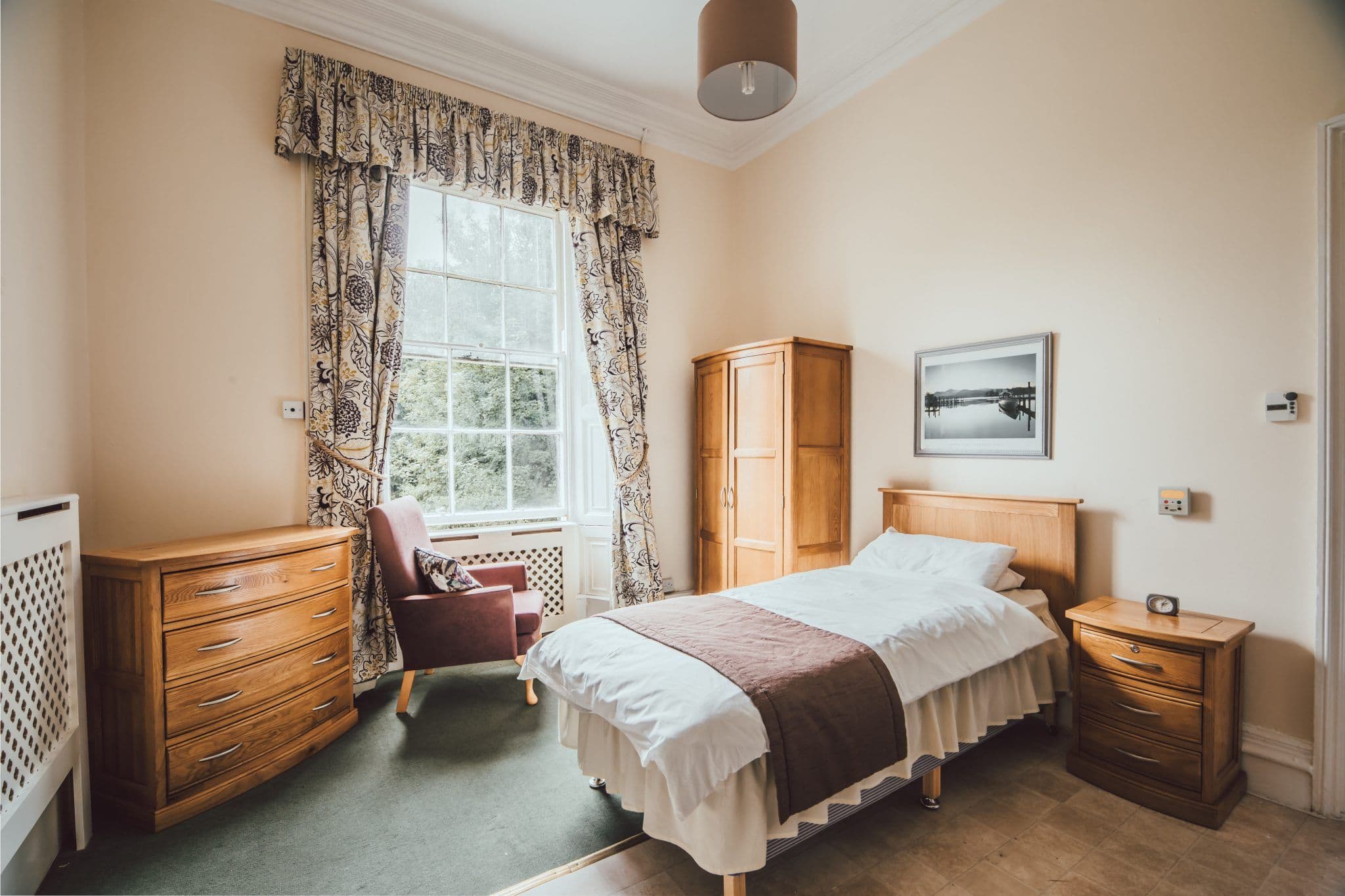 Devonshire Care - Bank Close House care home - 007