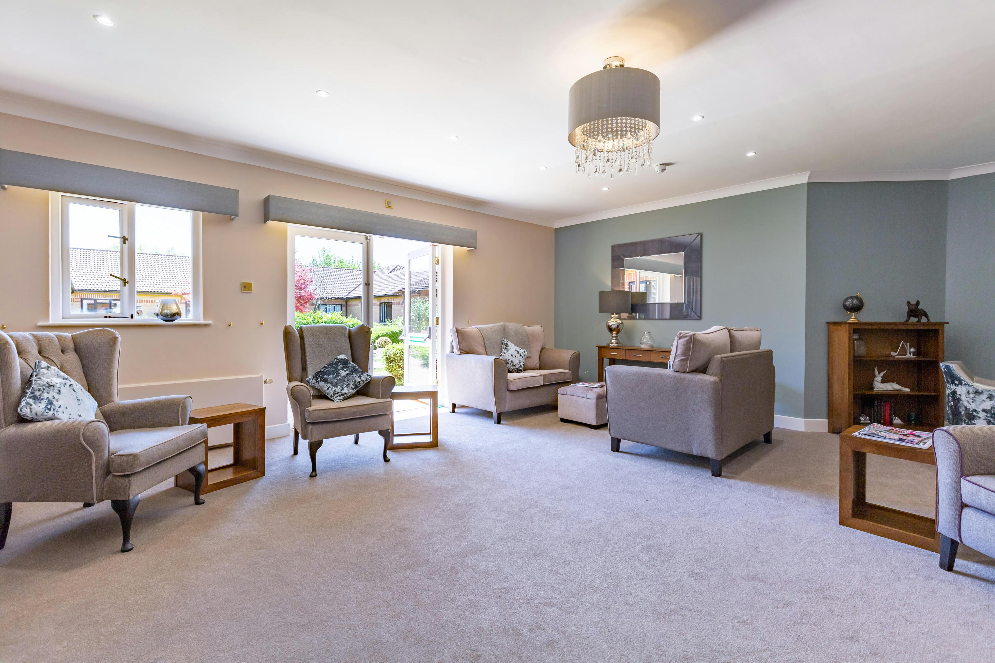 Barchester Healthcare - Ashby House care home 10