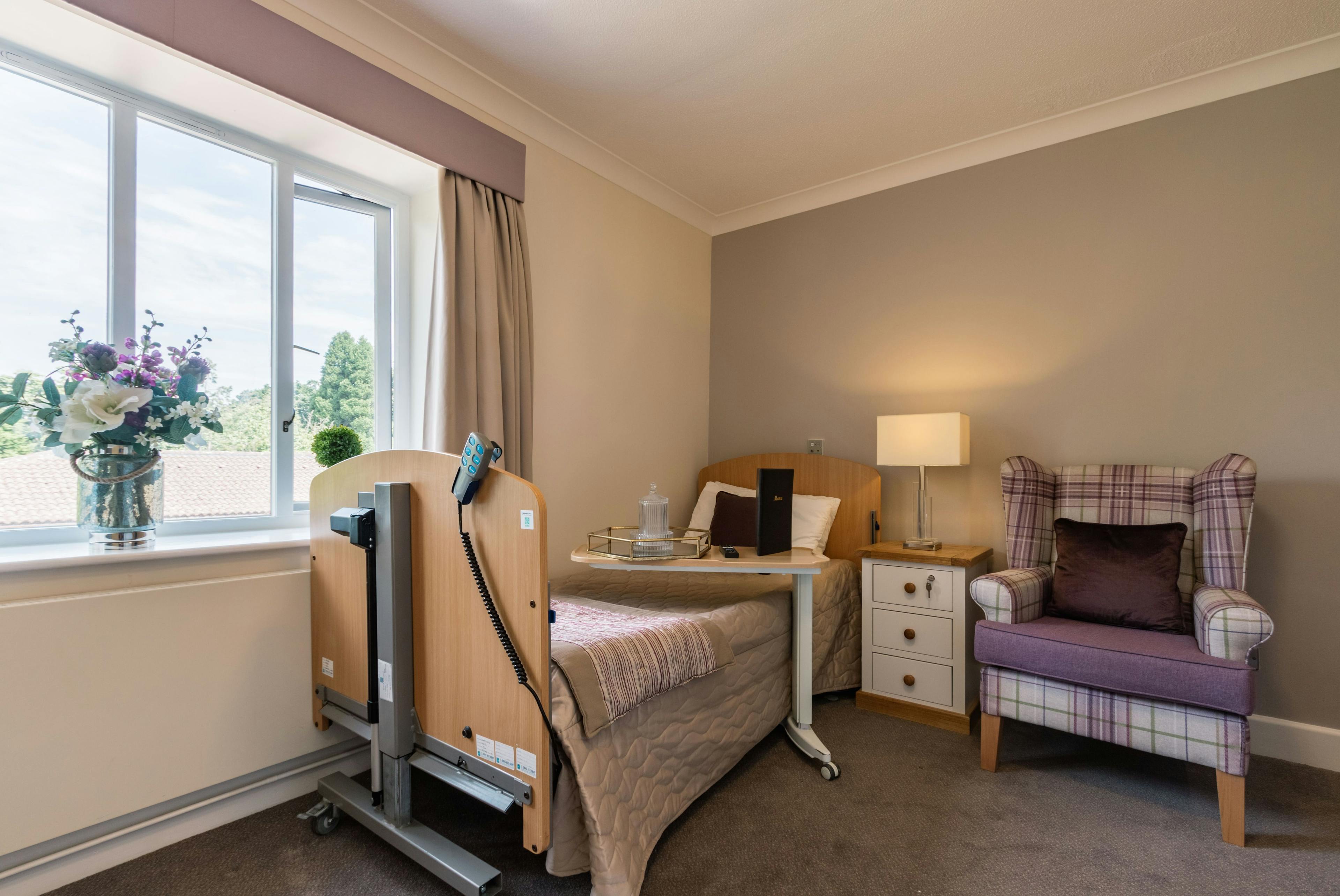 Barchester Healthcare - Challoner House care home 20