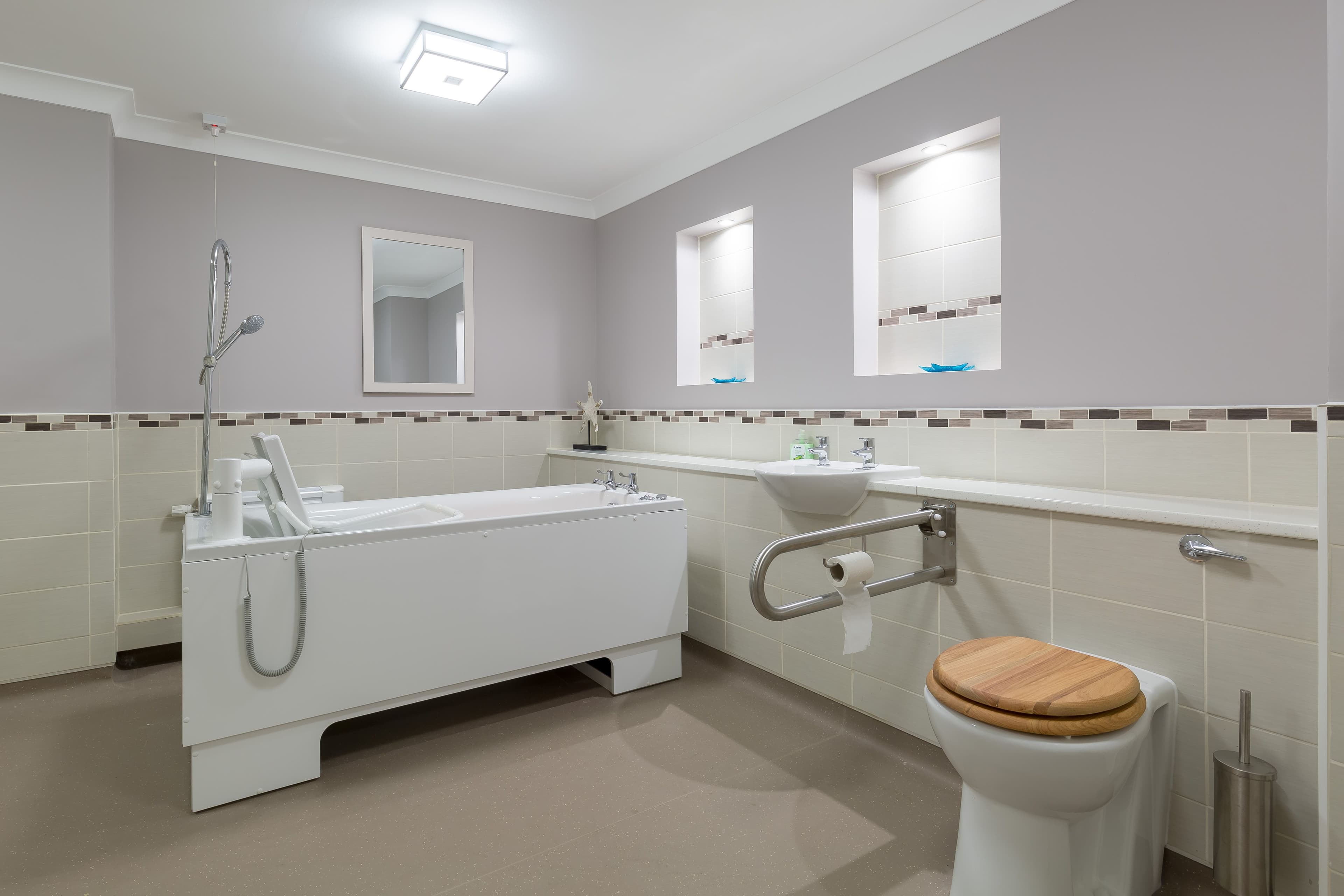 Barchester Healthcare - Chater Lodge care home 18