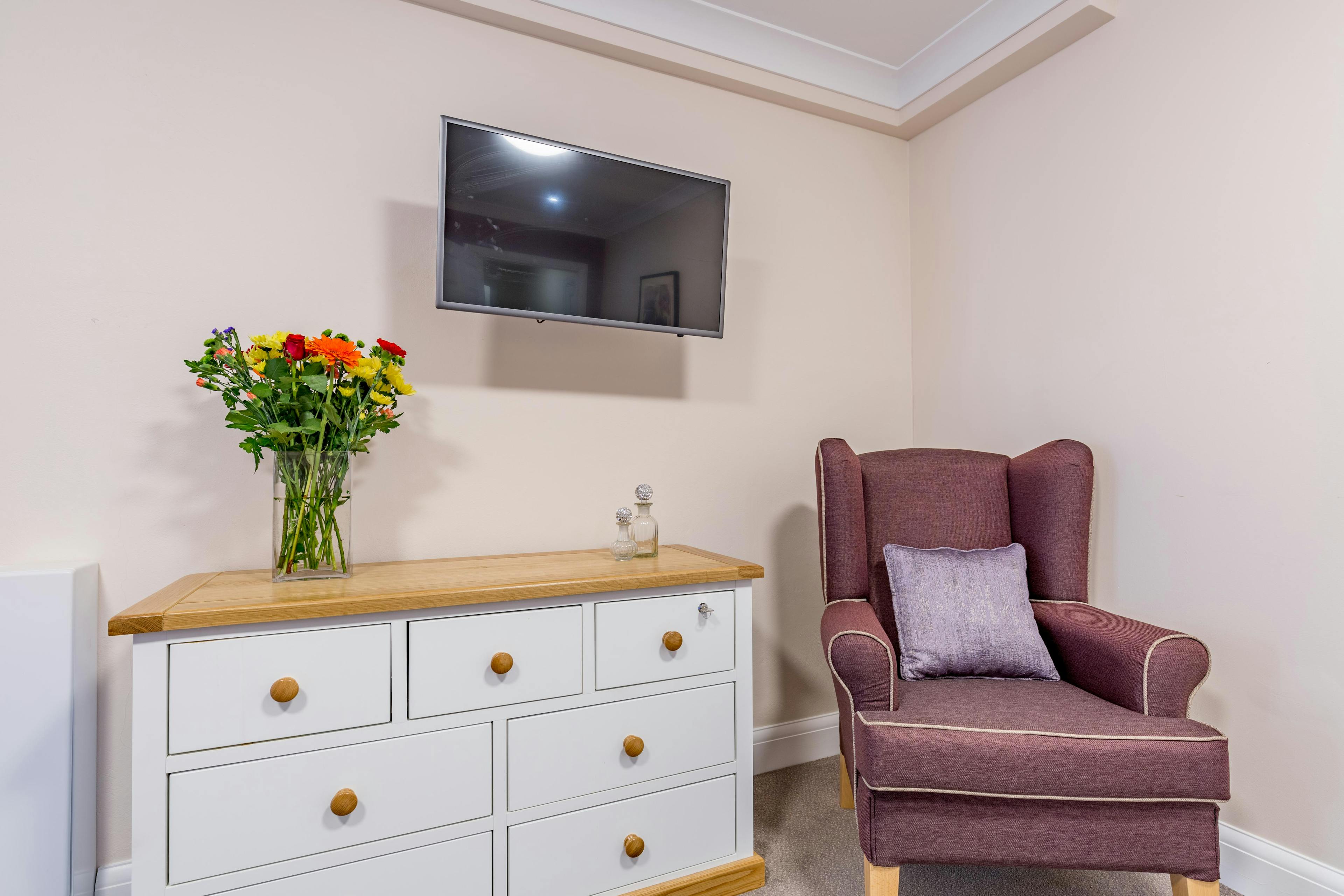 Barchester Healthcare - Epsom Beaumont care home 24
