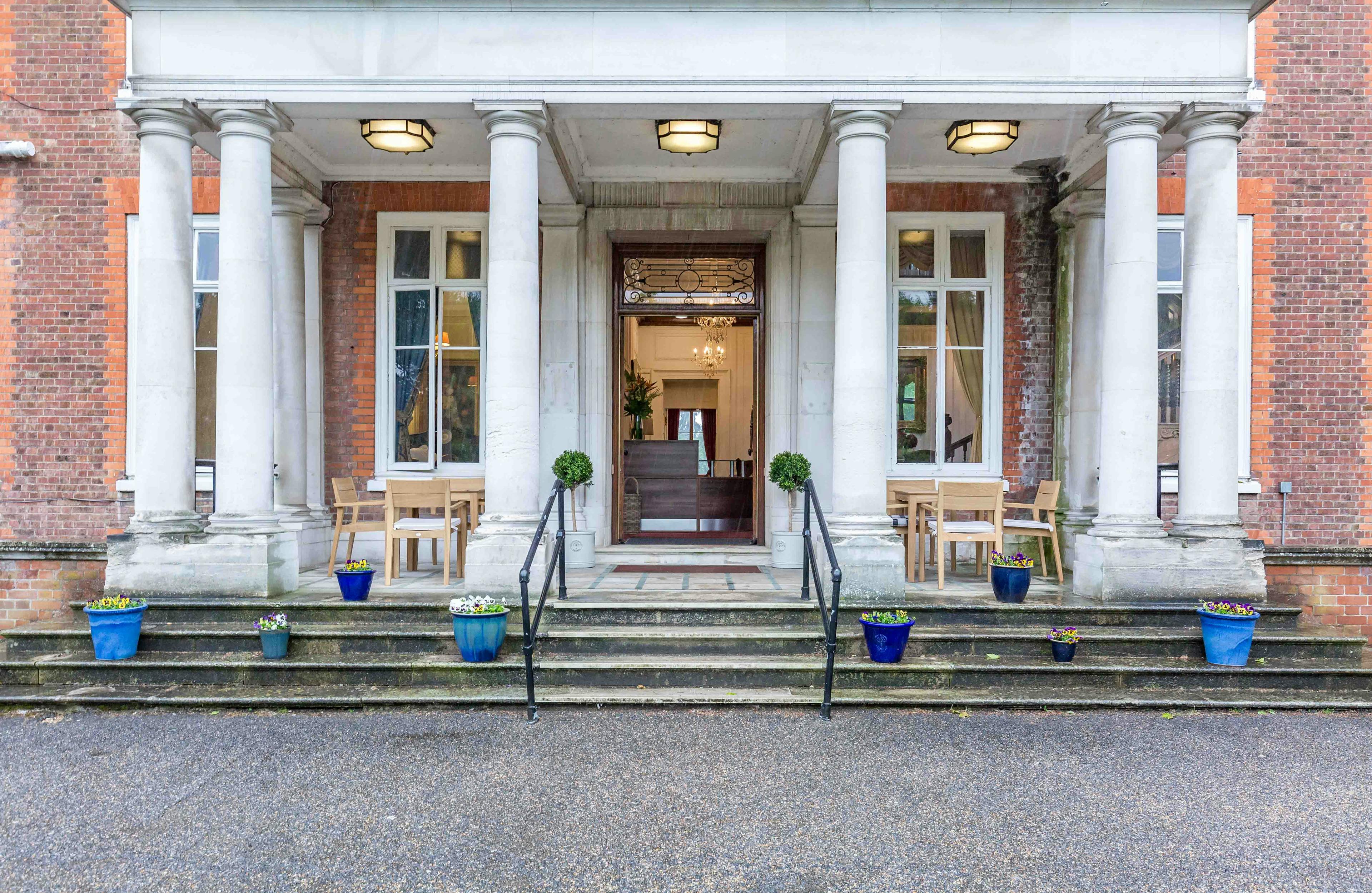 Exterior of Southgate Beaumont Care Home in London, England