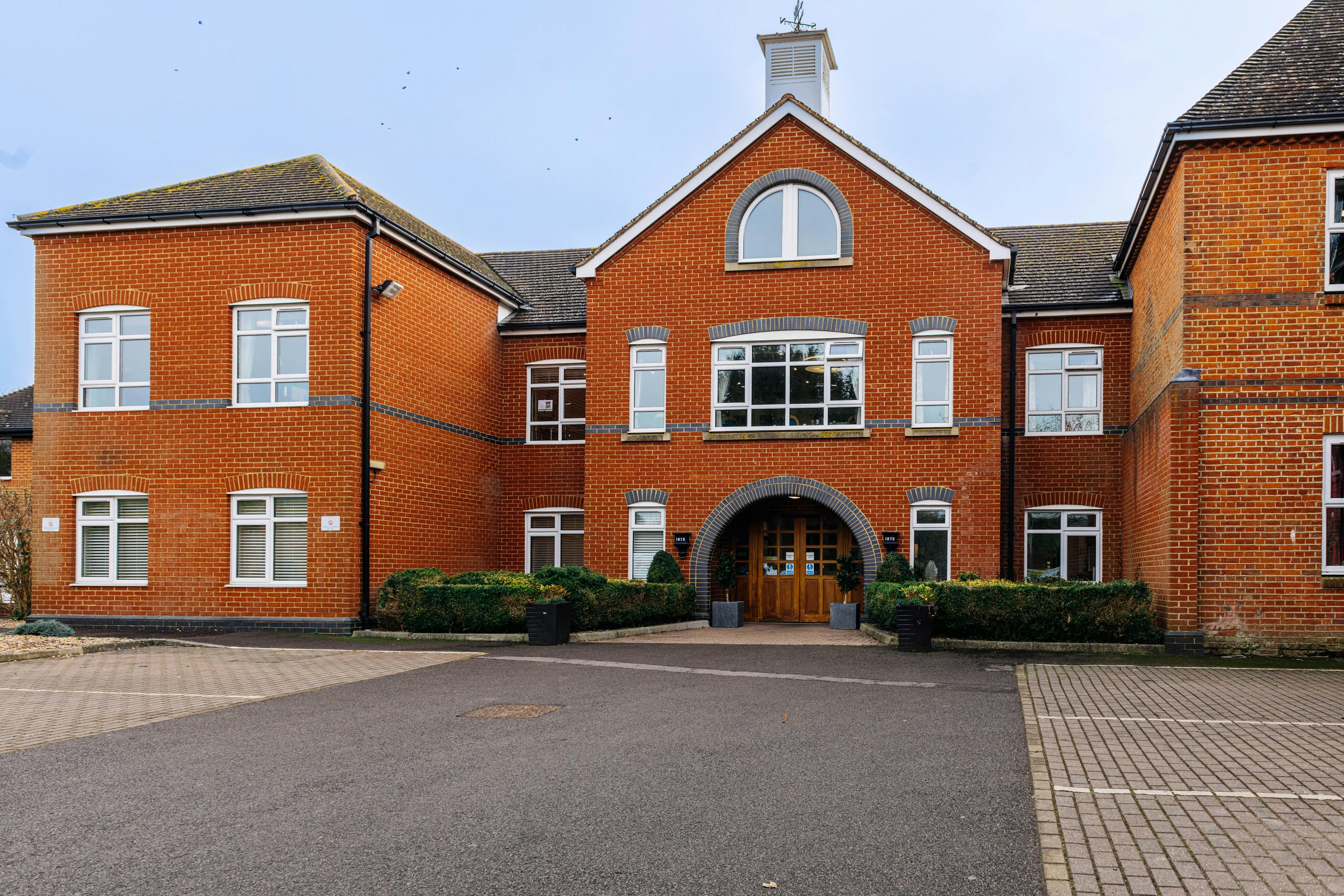 Barchester Healthcare - Winchester House care home 3