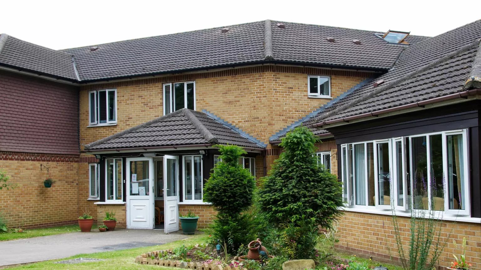 Exterior of Belmont View care home in Hoddesdon, Hertfordshire