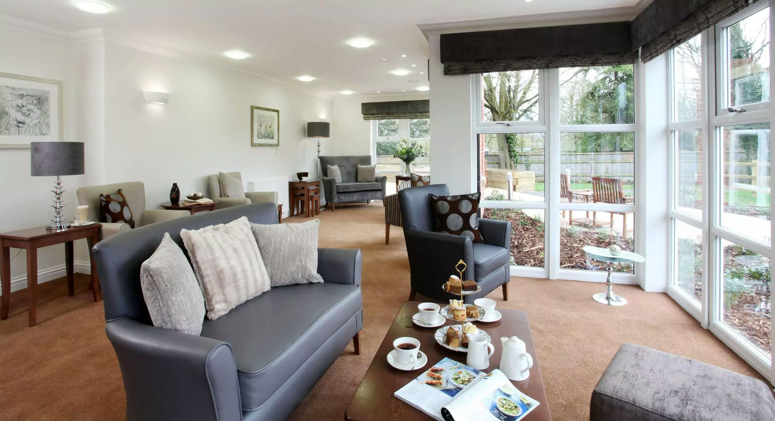 Communal Lounge at Bridge House Care Home in Abingdon, Oxfordshire