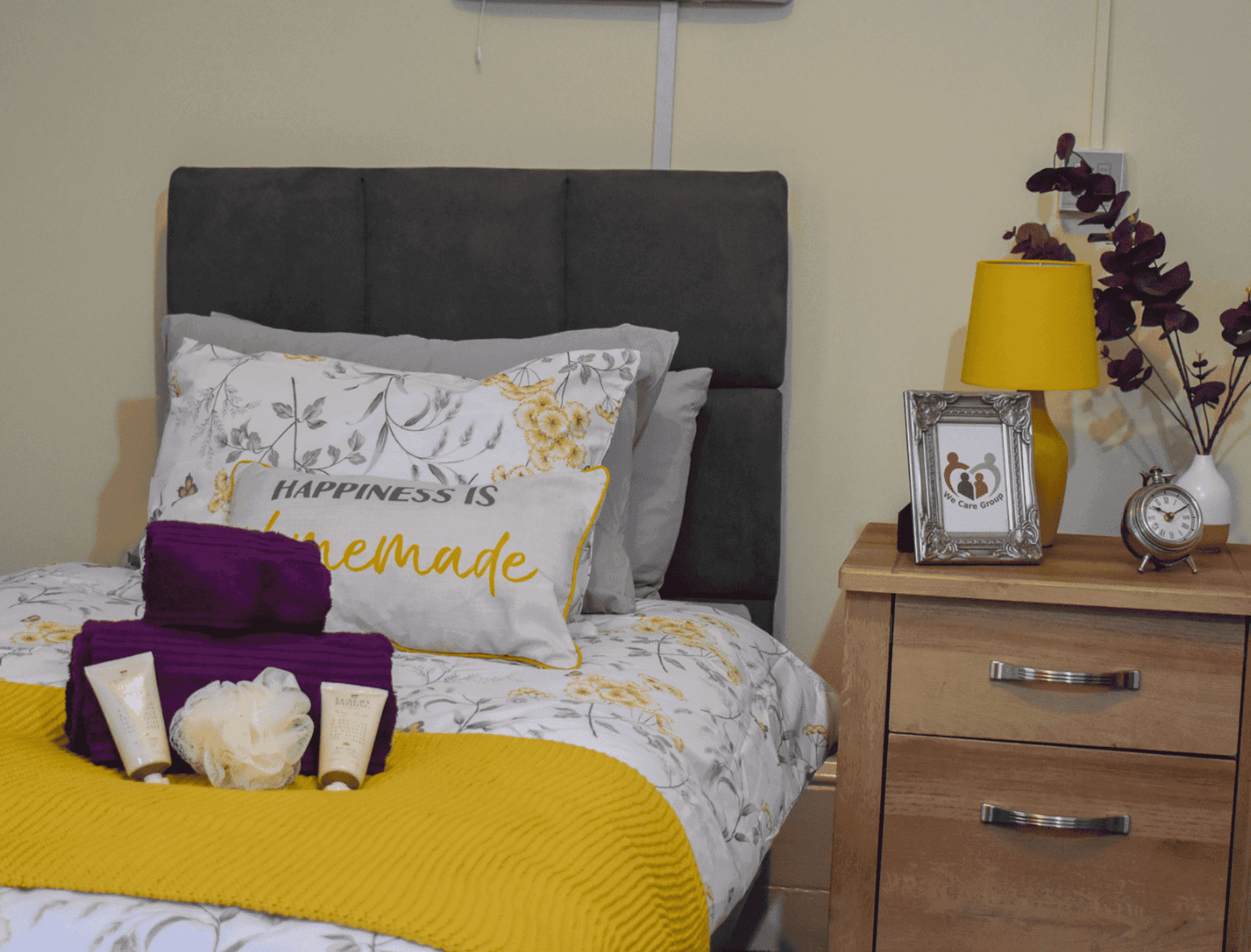 Bedroom of Broadway in Liverpool, Merseyside