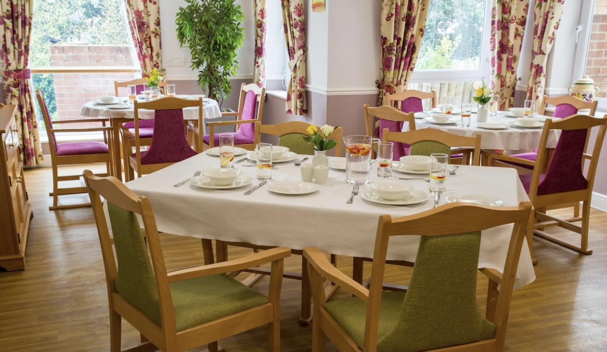 Dining Room at Oak Lodge Care Home in Southampton, Hampshire
