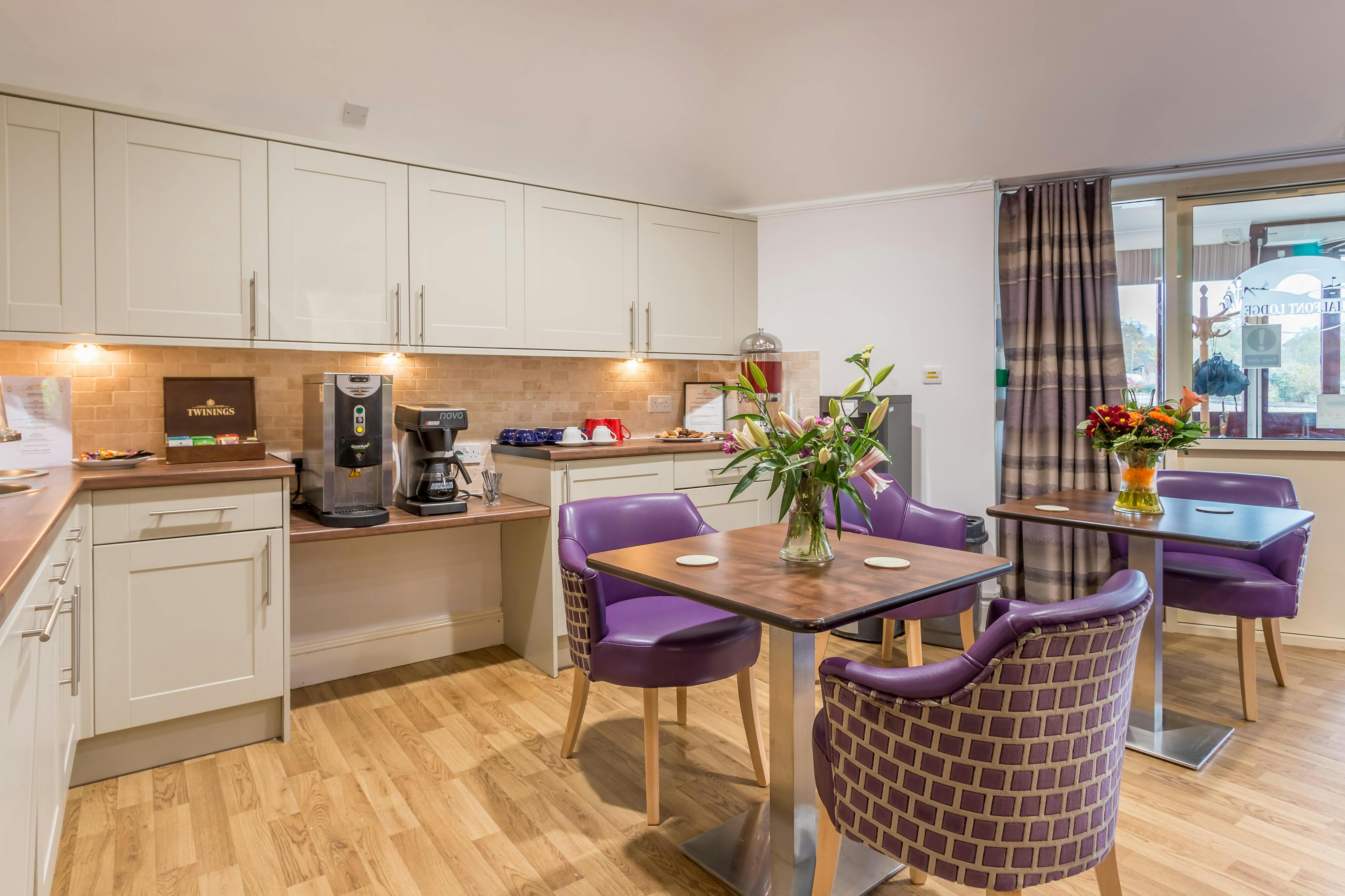 Barchester Healthcare - Chalfont Lodge care home 12