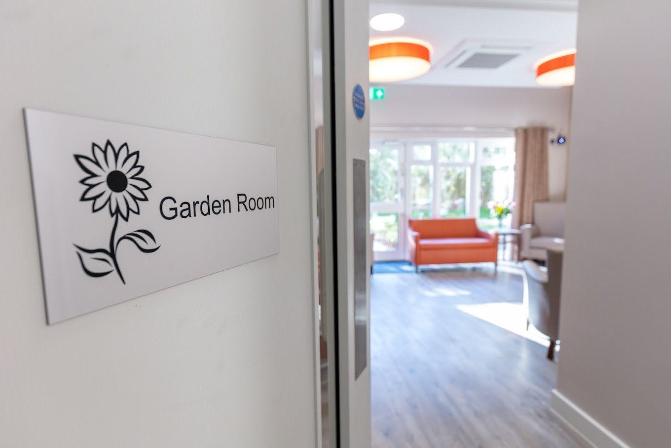 Garden Room of Diamond House care home in Leicestershire 