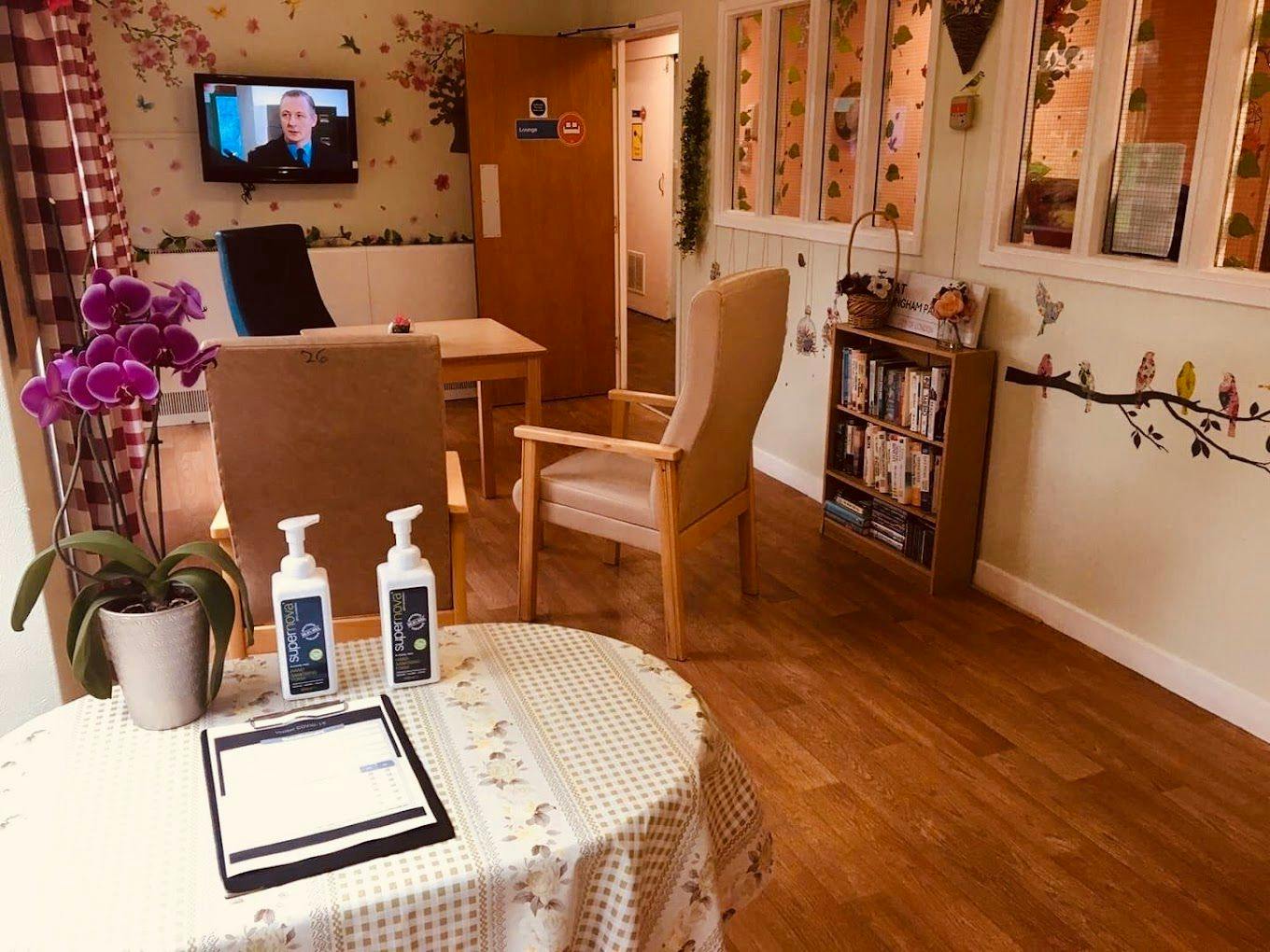 Communal Lounge at Hadrian House Care Home in Leicester, Leicestershire