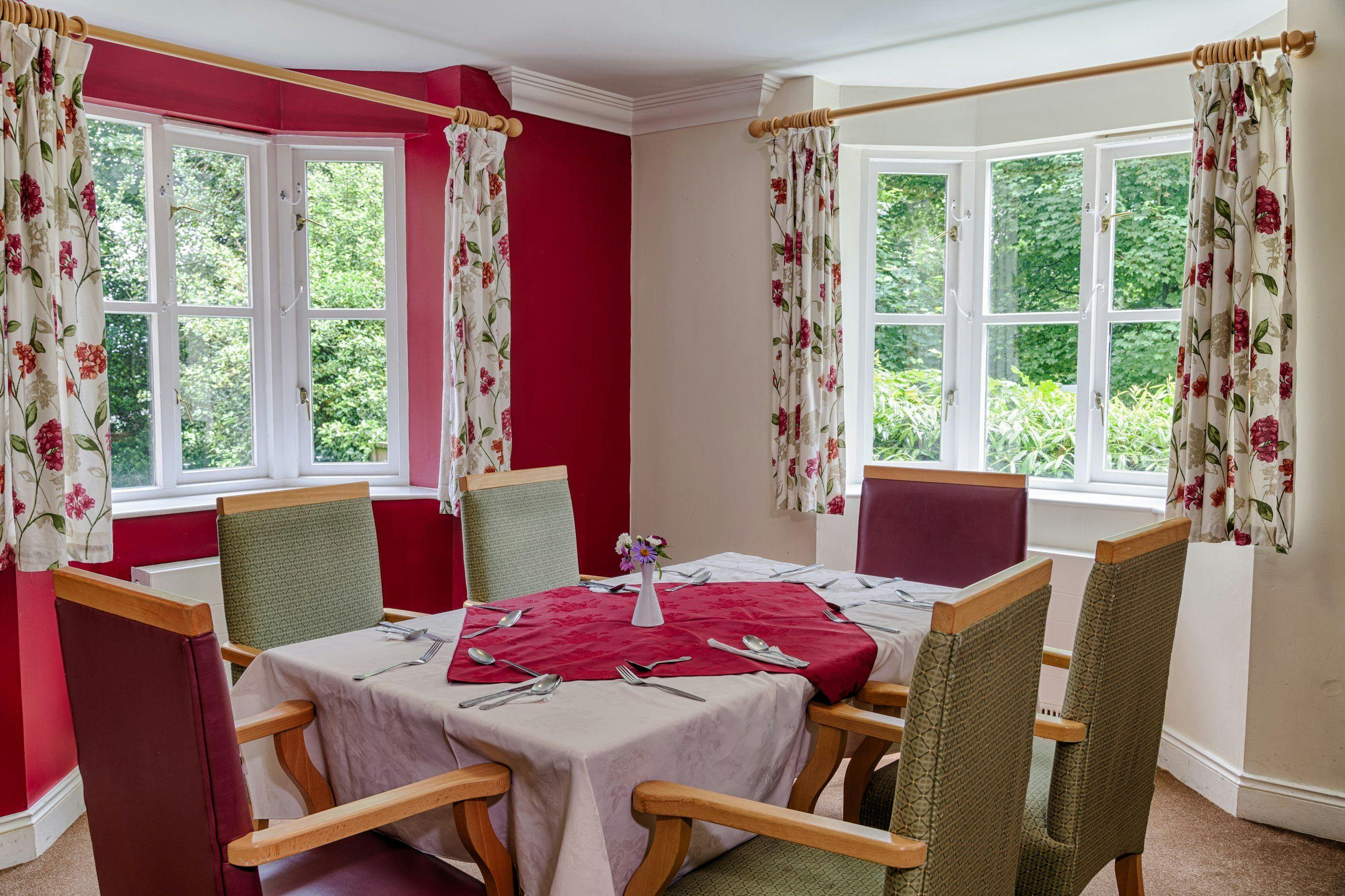 Barchester Healthcare - Hollyfields care home 5