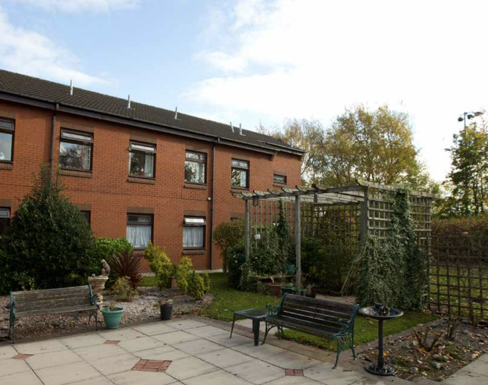 Minster Care Group - Lakelands Wigan care home 12